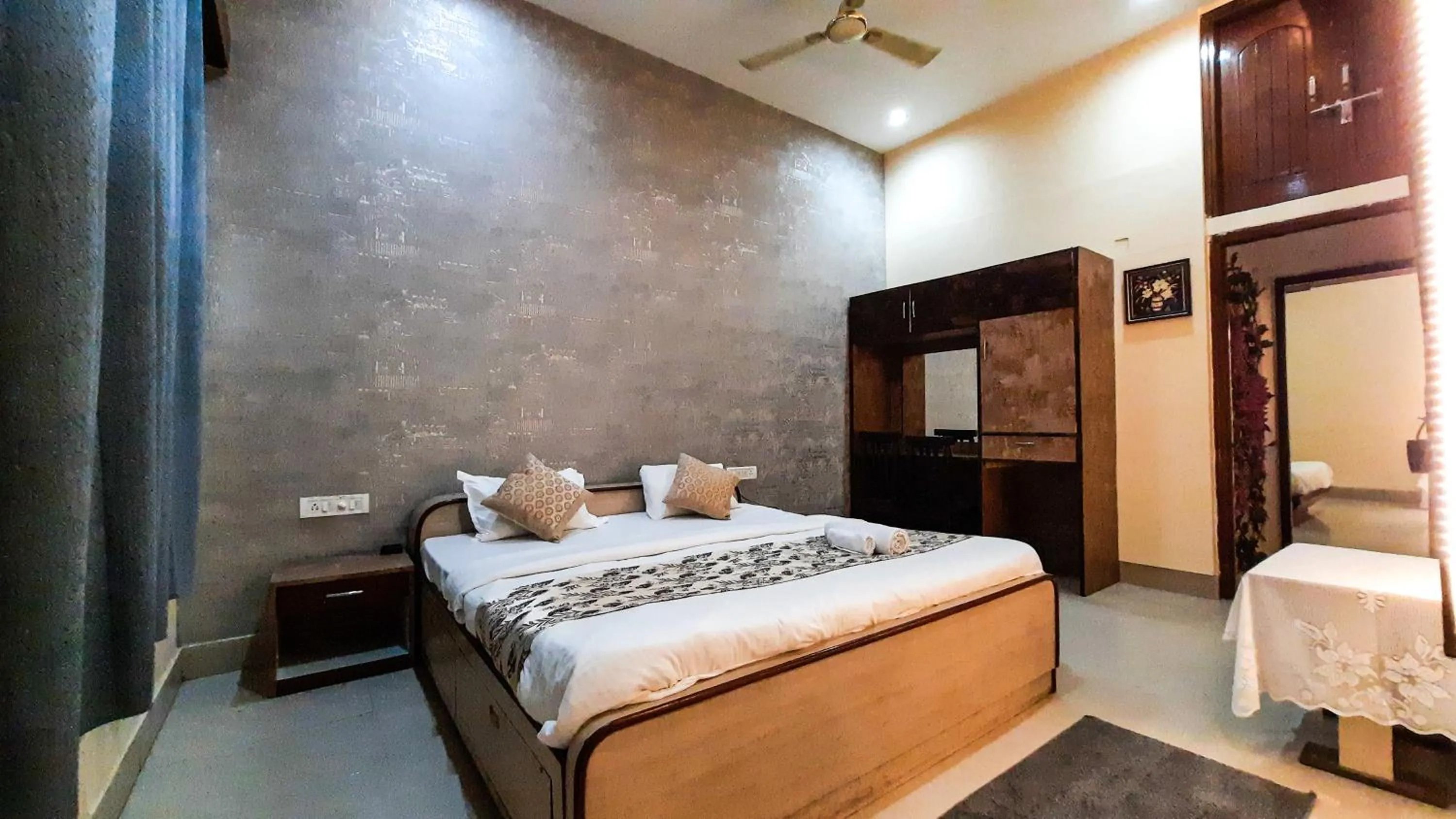 Bedroom in Hotel Rajyashree Palace