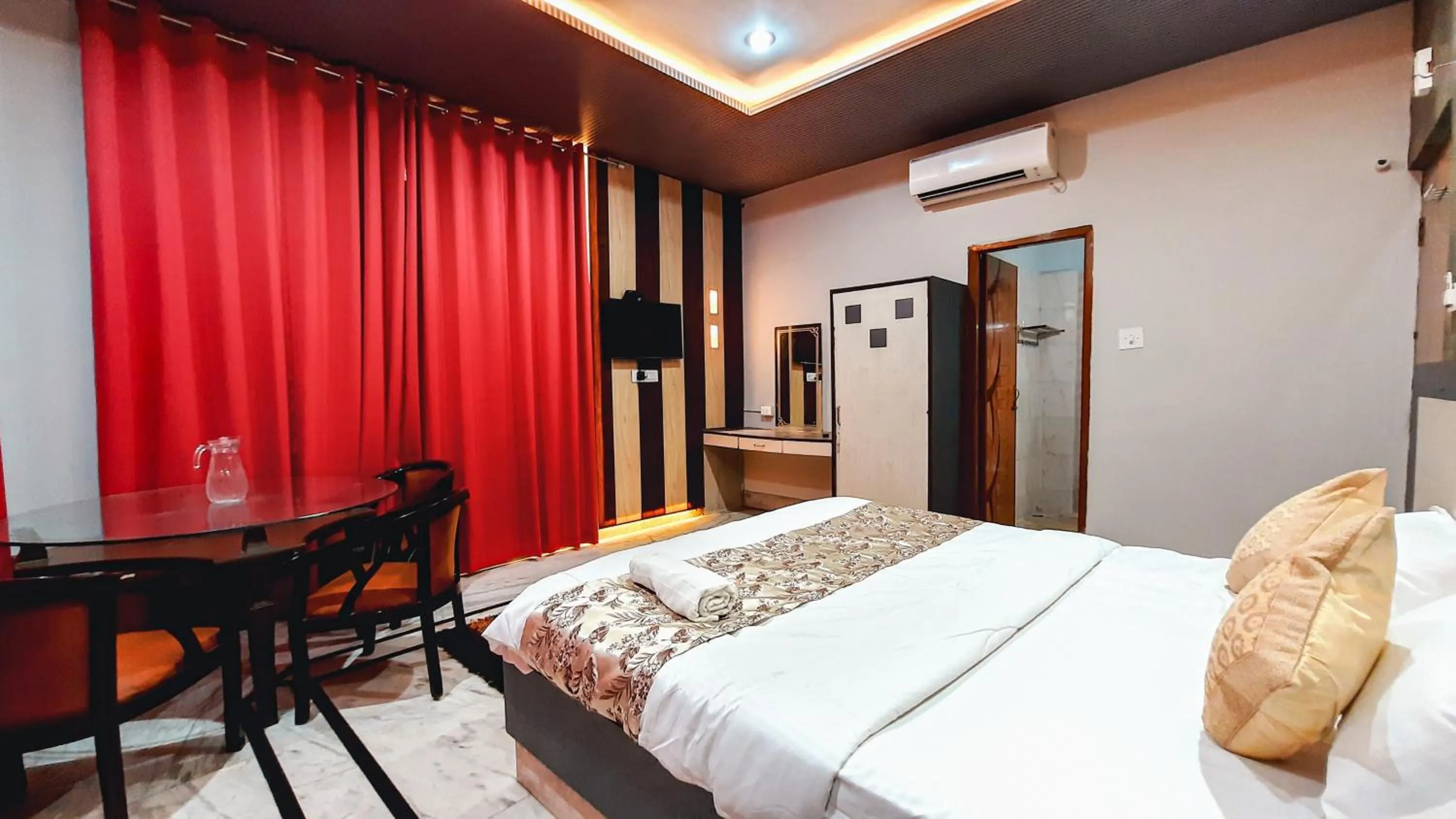 Bedroom in Hotel Rajyashree Palace