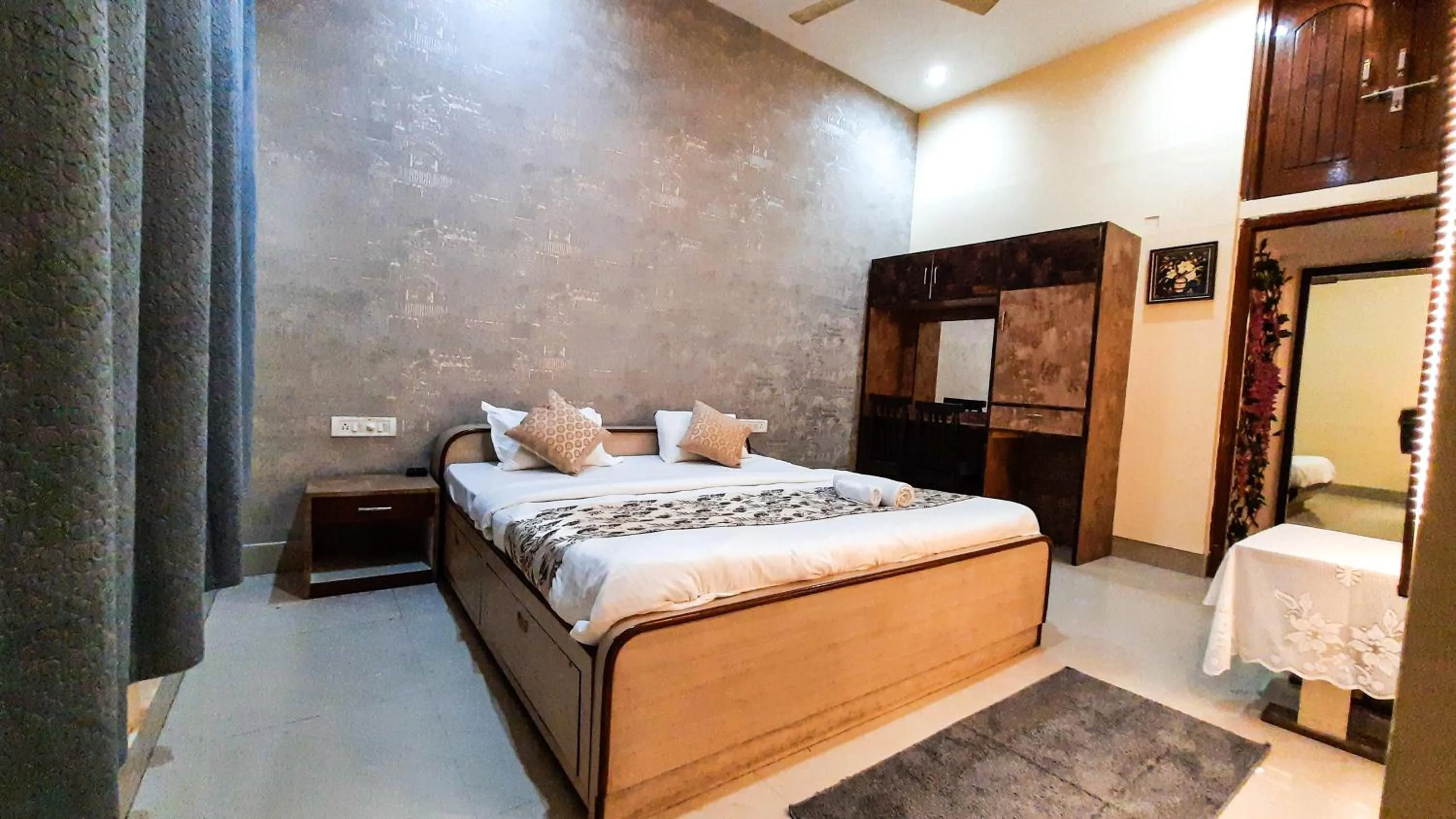 Bedroom in Hotel Rajyashree Palace