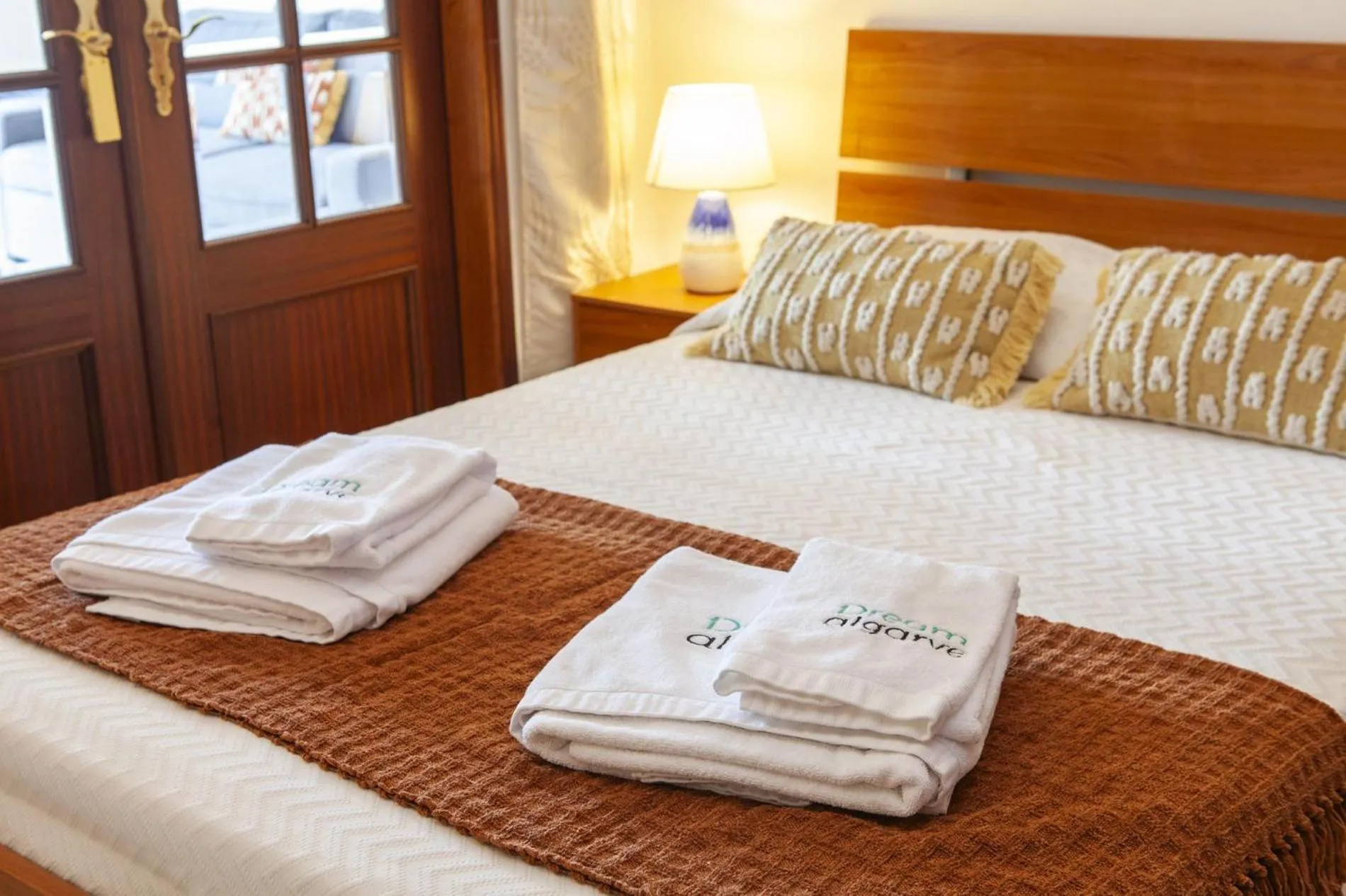 Floor plan, Bed in B37 - Central City Door Apartment