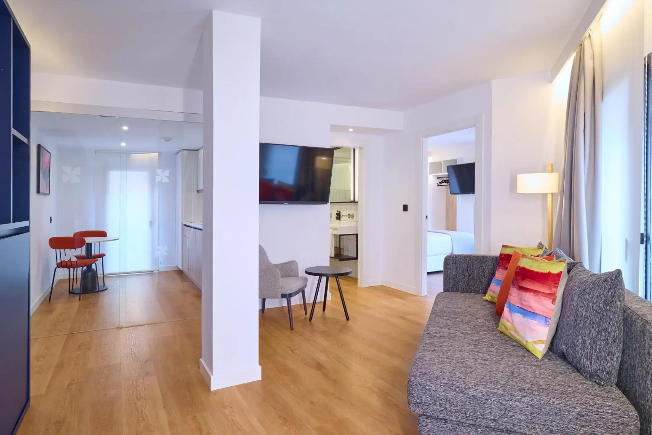 One-Bedroom Apartment in Apartamentos Luna Suites Granada One-Bedroom Apartment in Apartamentos Luna Suites Granada