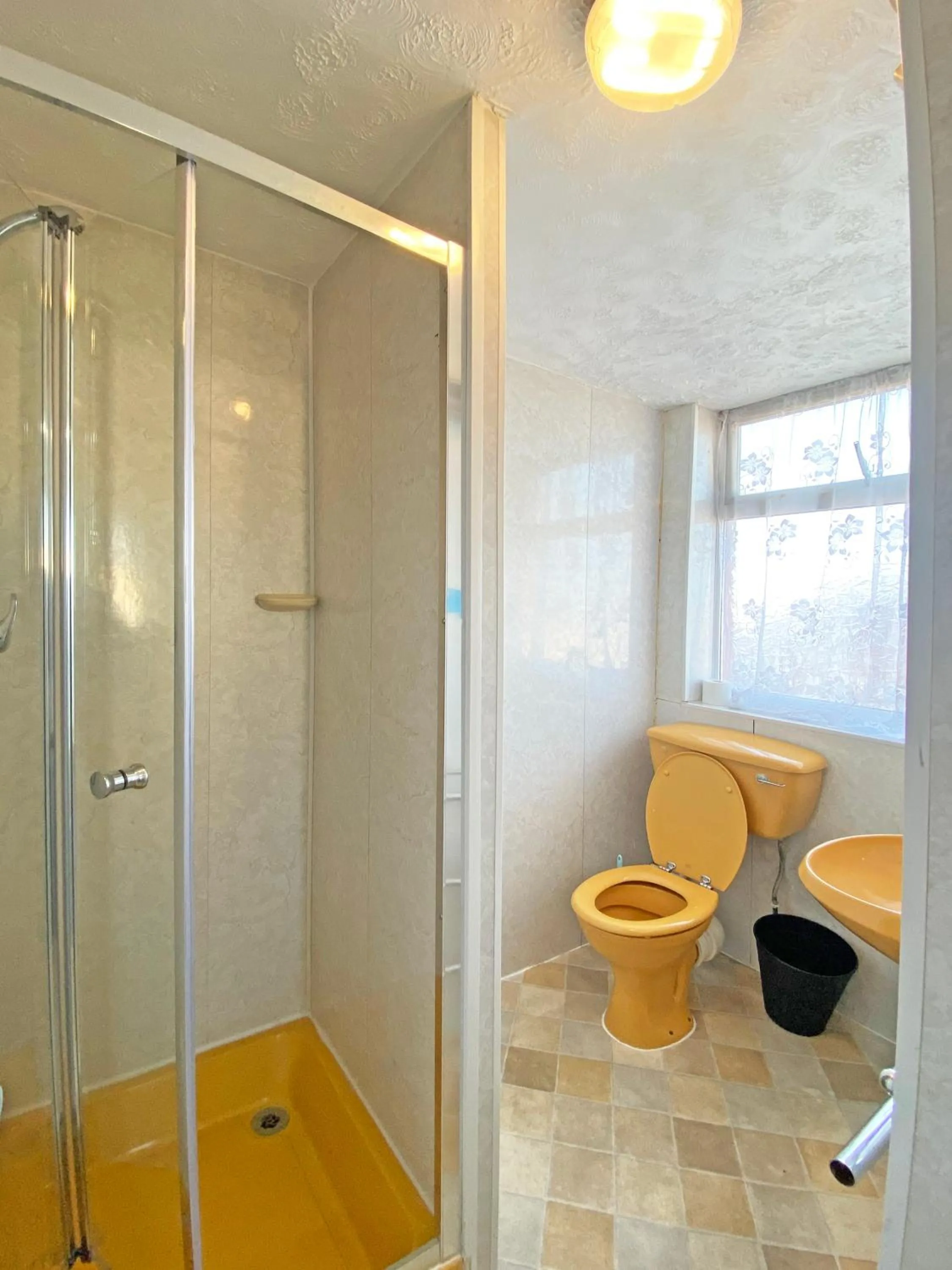 Bathroom in The J & S Hotel