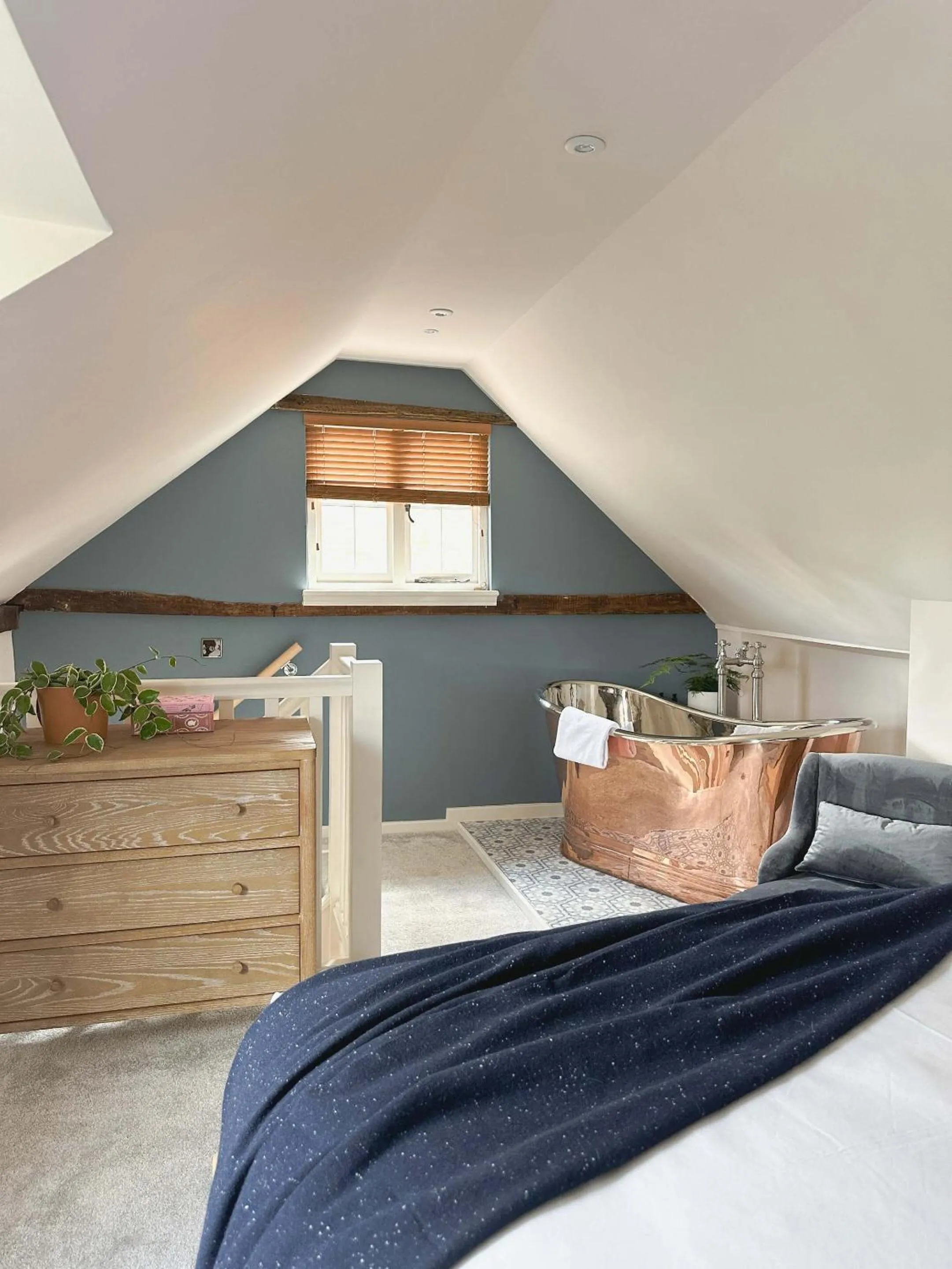 Bedroom, Bed in The Pear Tree Inn