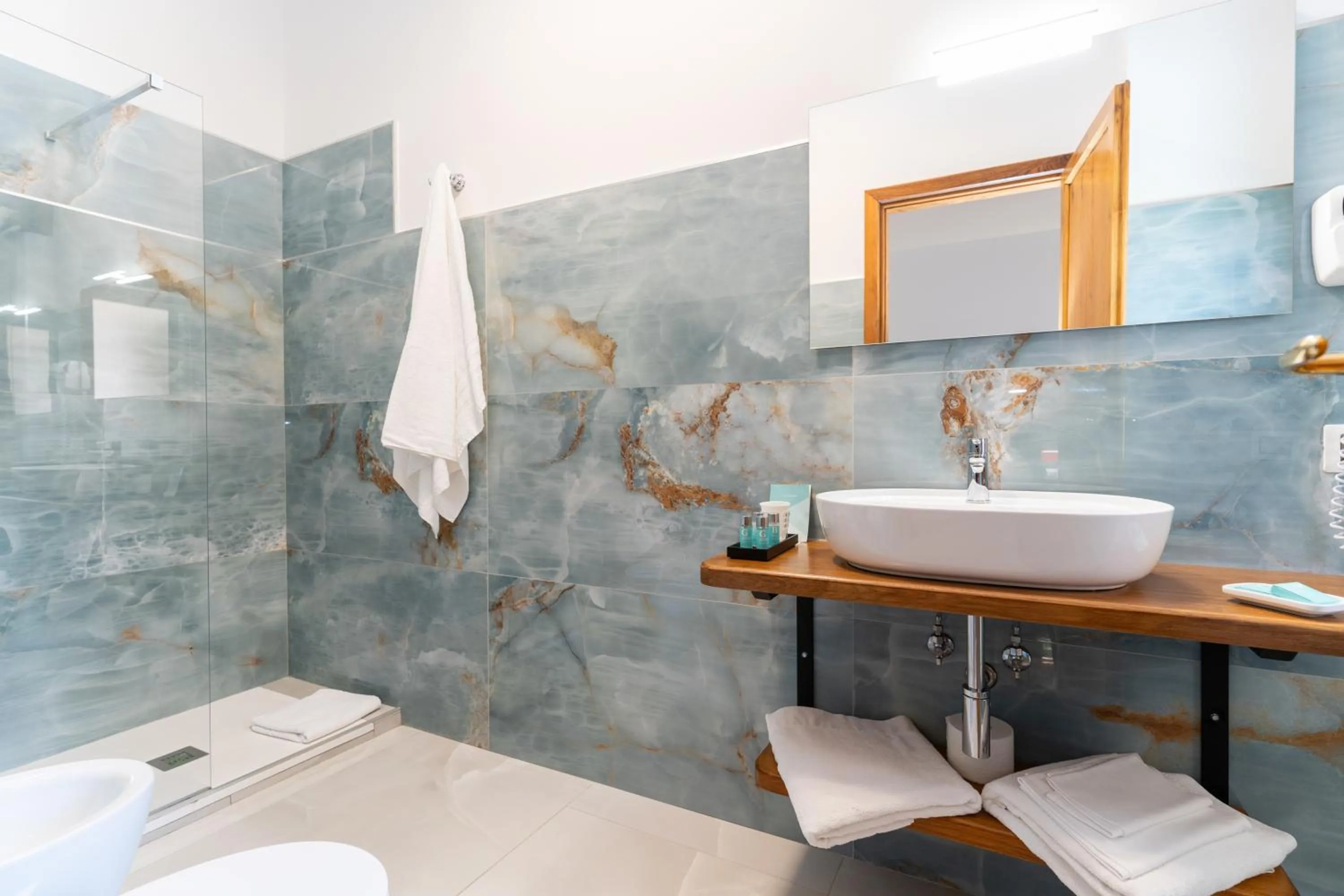 Bathroom in B&B Torre Talao