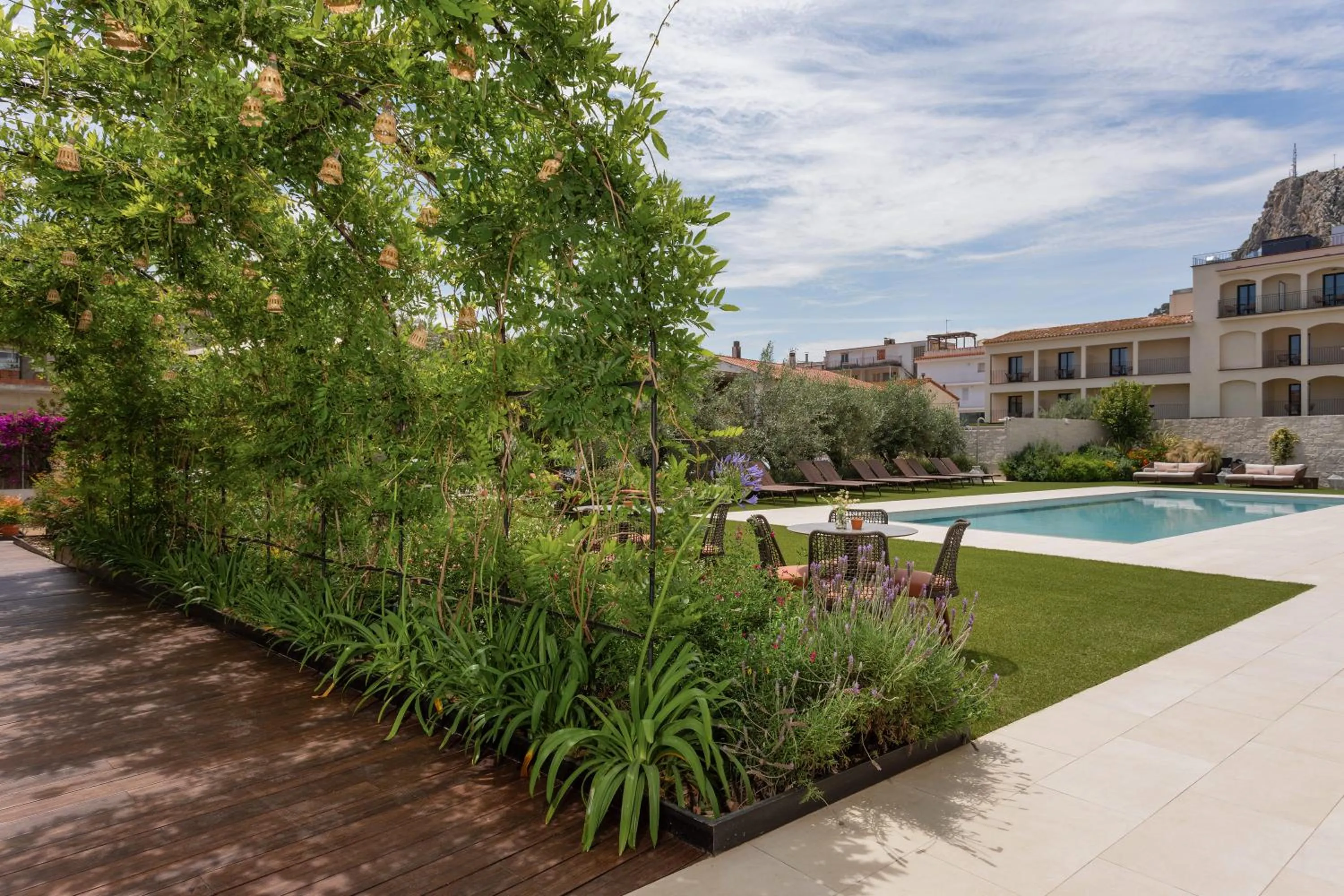 Garden in Marconia Boutique Residence
