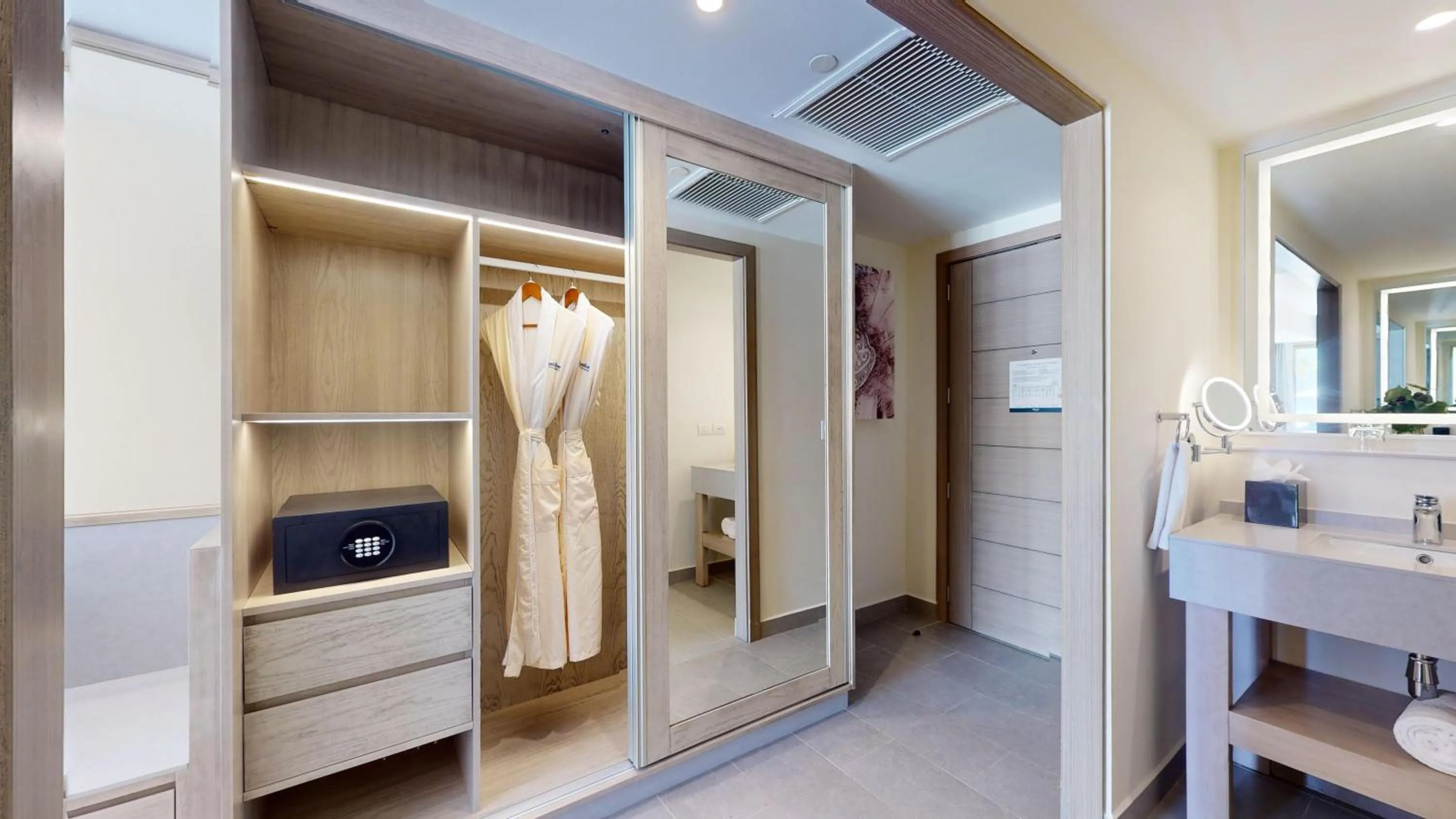 wardrobe, Bed in Royalton CHIC Antigua, An Autograph Collection All-Inclusive Resort - Adults Only