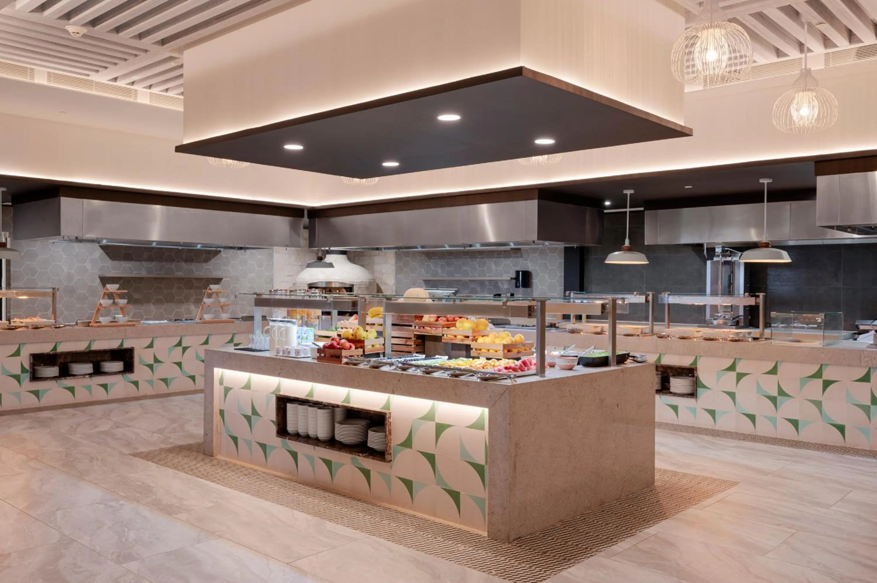 Restaurant/places to eat in Royalton CHIC Antigua, An Autograph Collection All-Inclusive Resort - Adults Only