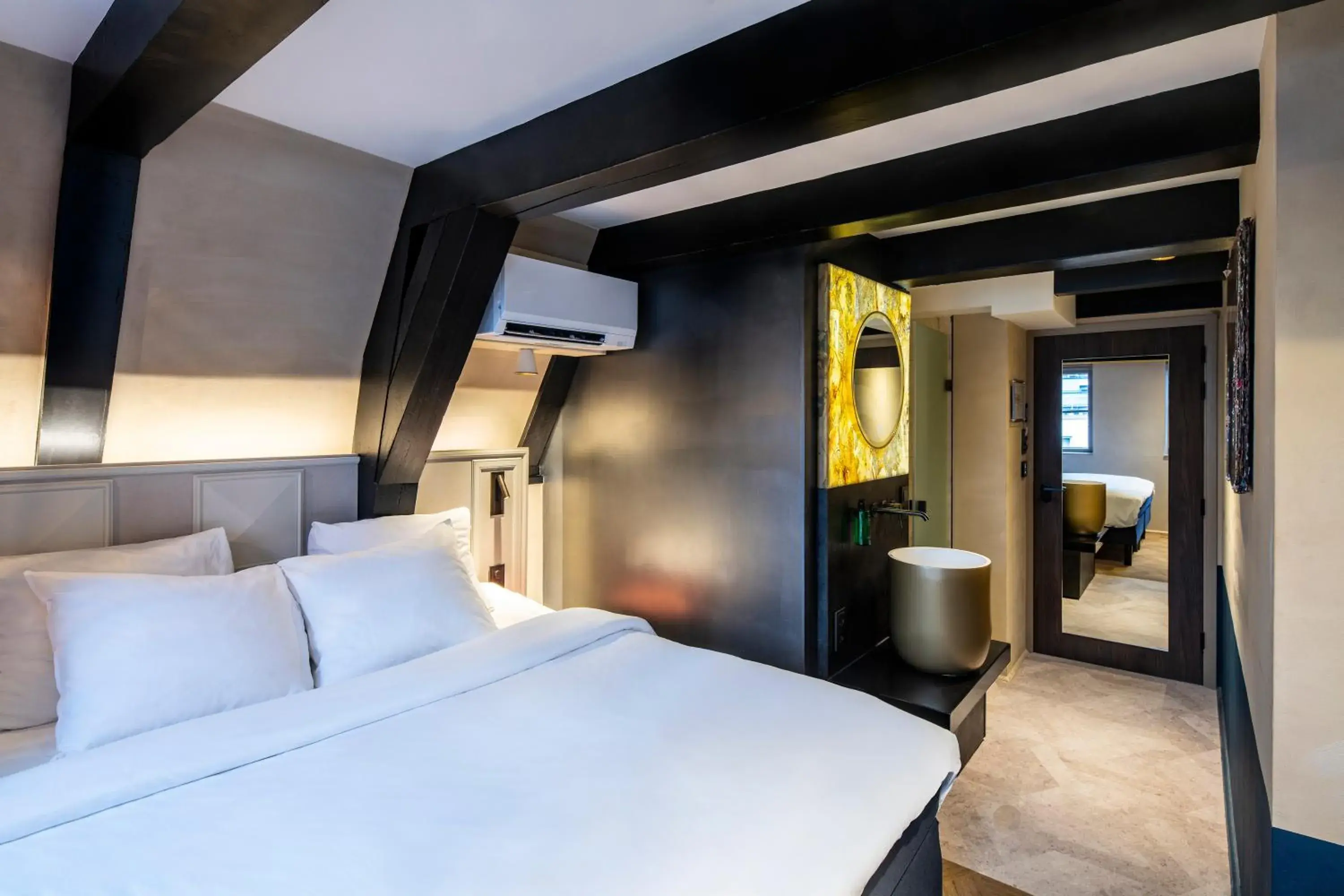 Standard Double Room in Mister Highland Hotel Standard Double Room in Mister Highland Hotel