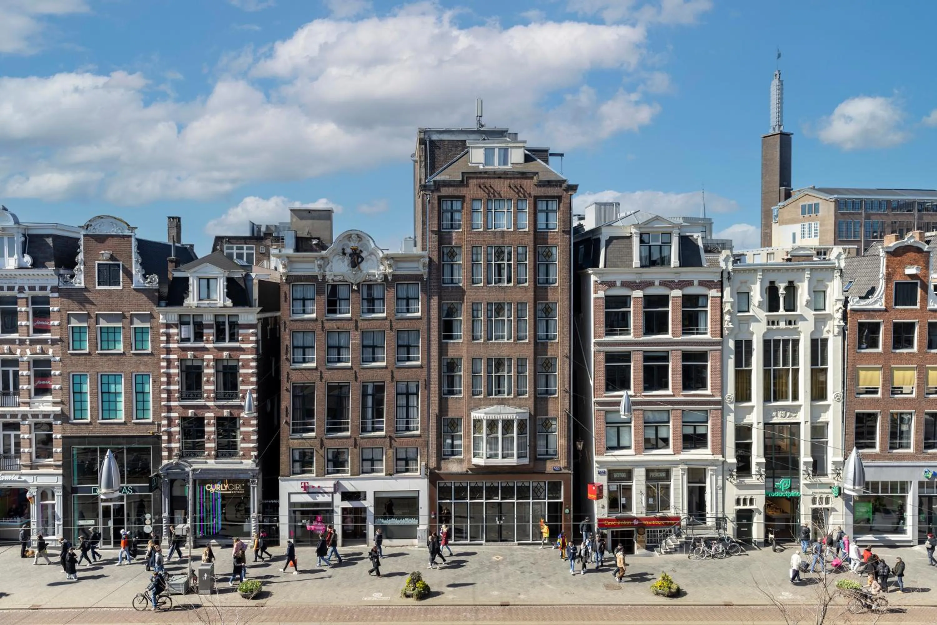 Neighbourhood in Mister Highland Hotel