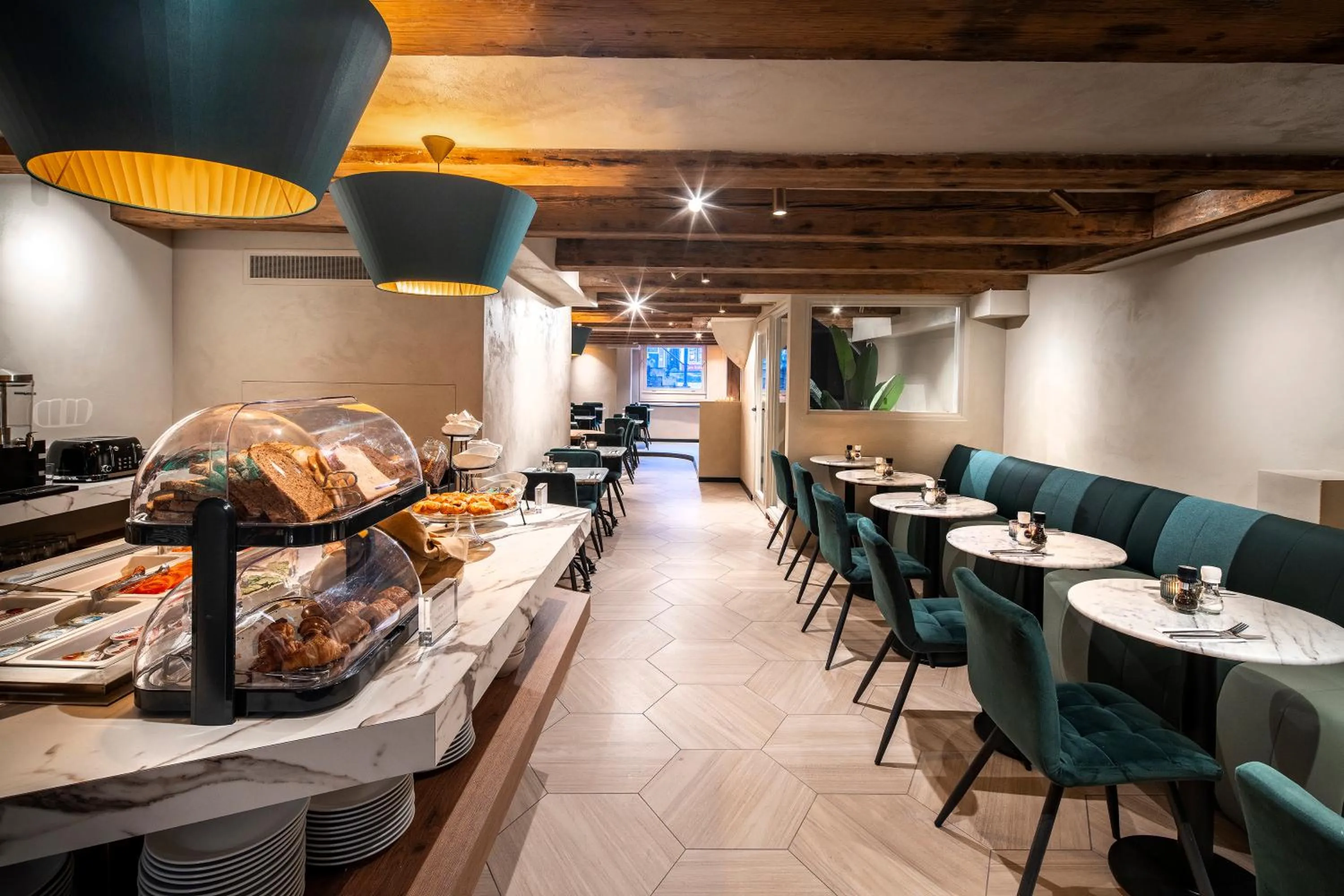 Breakfast in Mister Highland Hotel