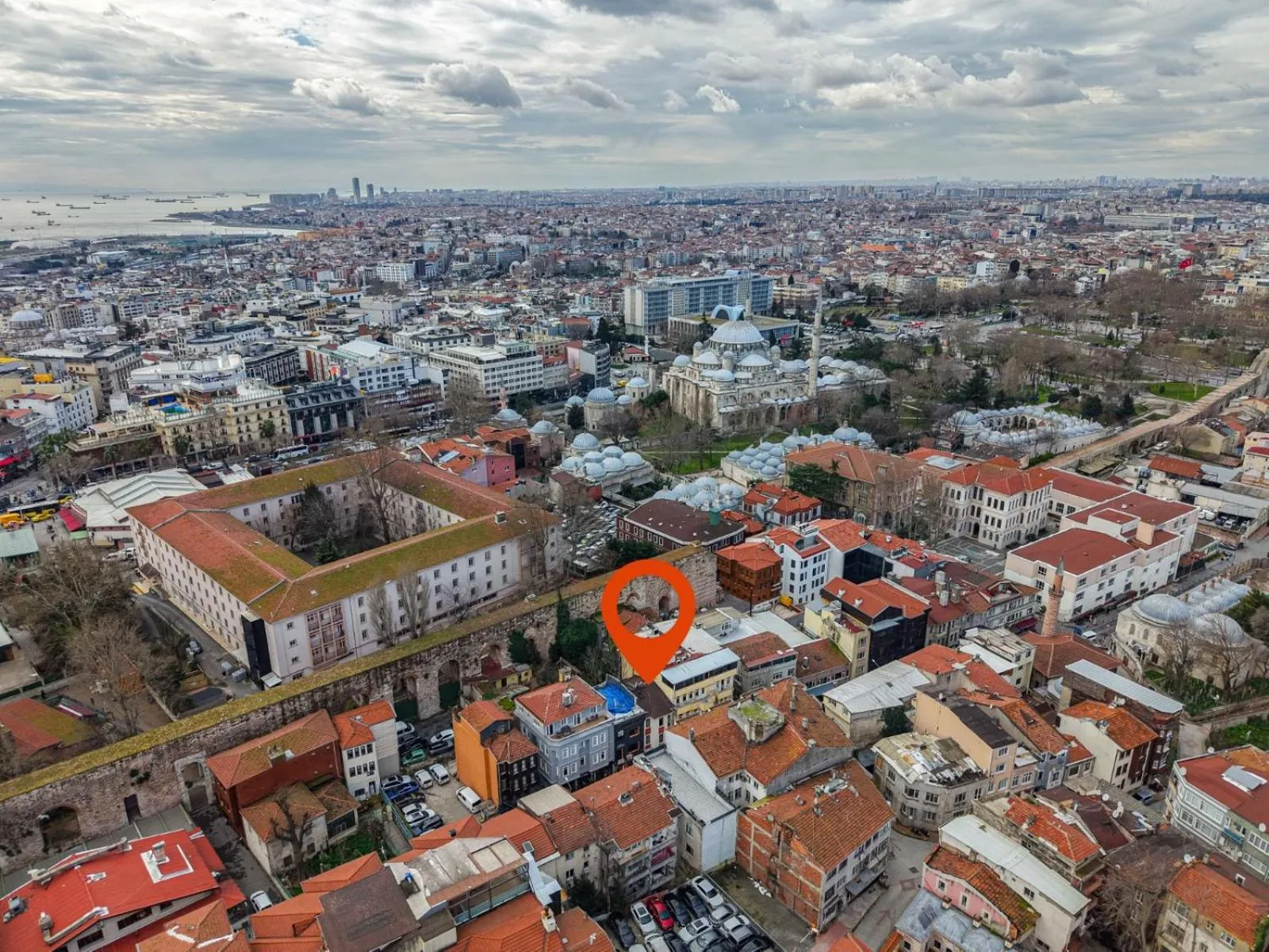 Nearby landmark in Halil Bey Konağı