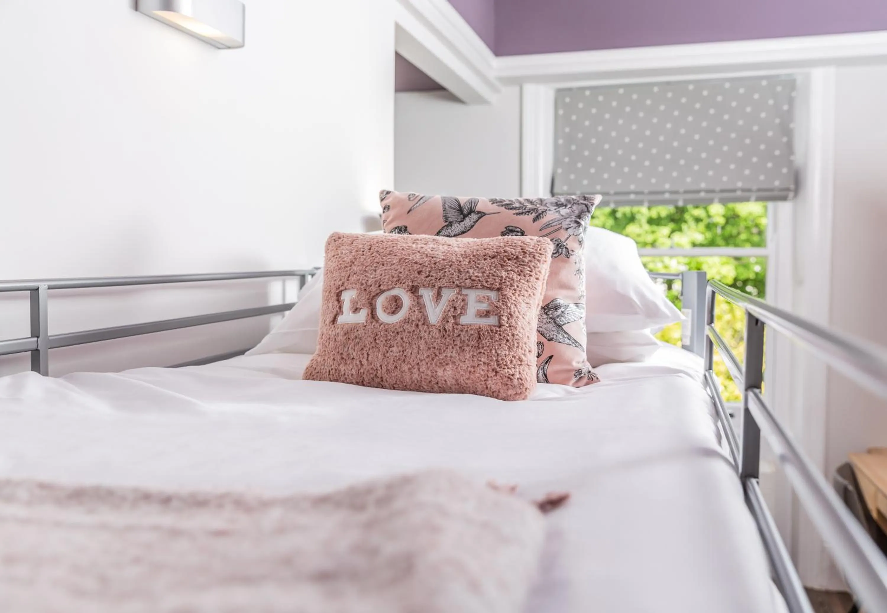 bunk bed, Bed in Beaumont House