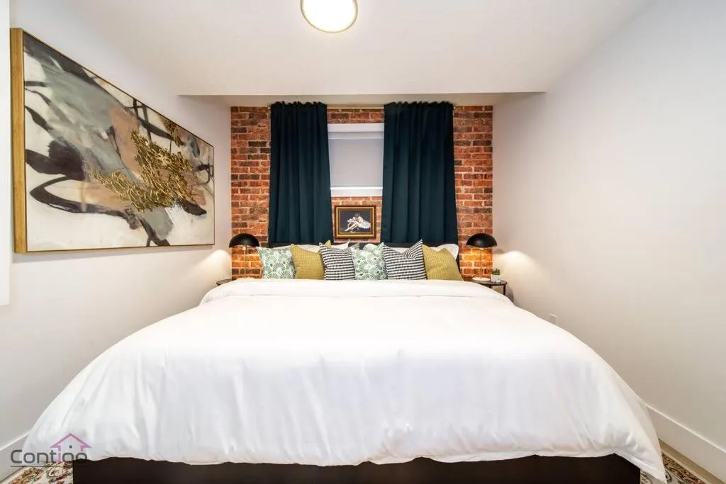 Bed in Luxe New York Style Bsmt Suite, Near DT & WEM, King Bed, WiFi