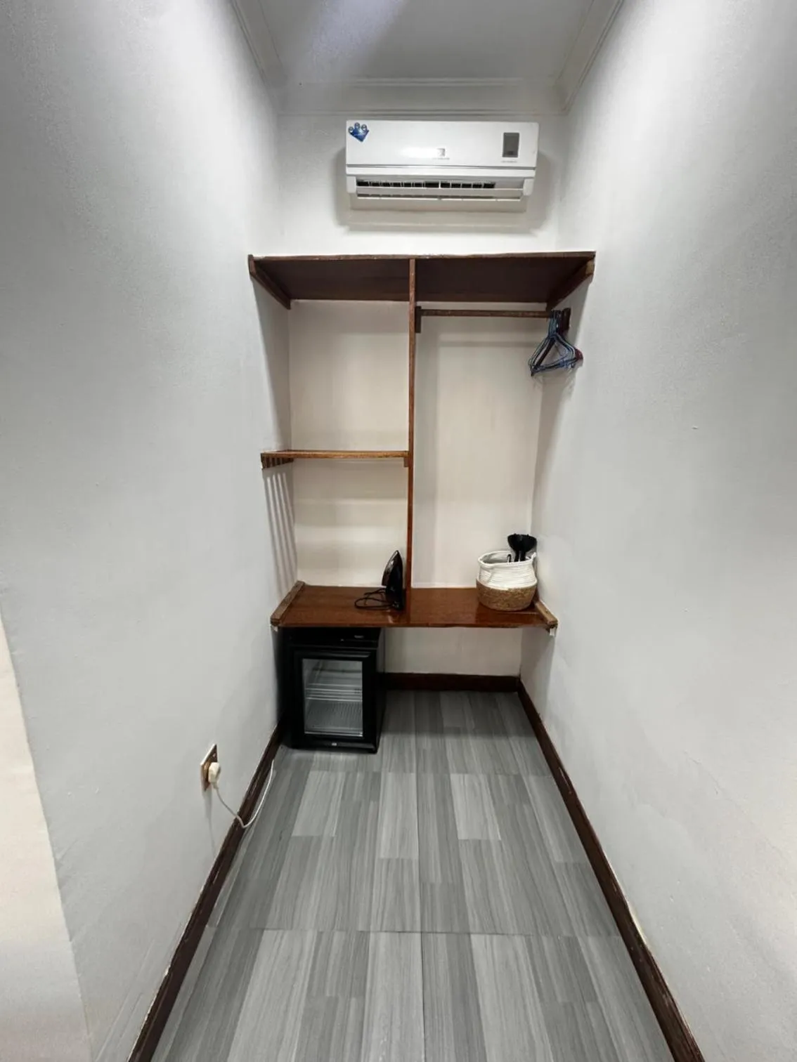 Moayana Liora Zanzibar