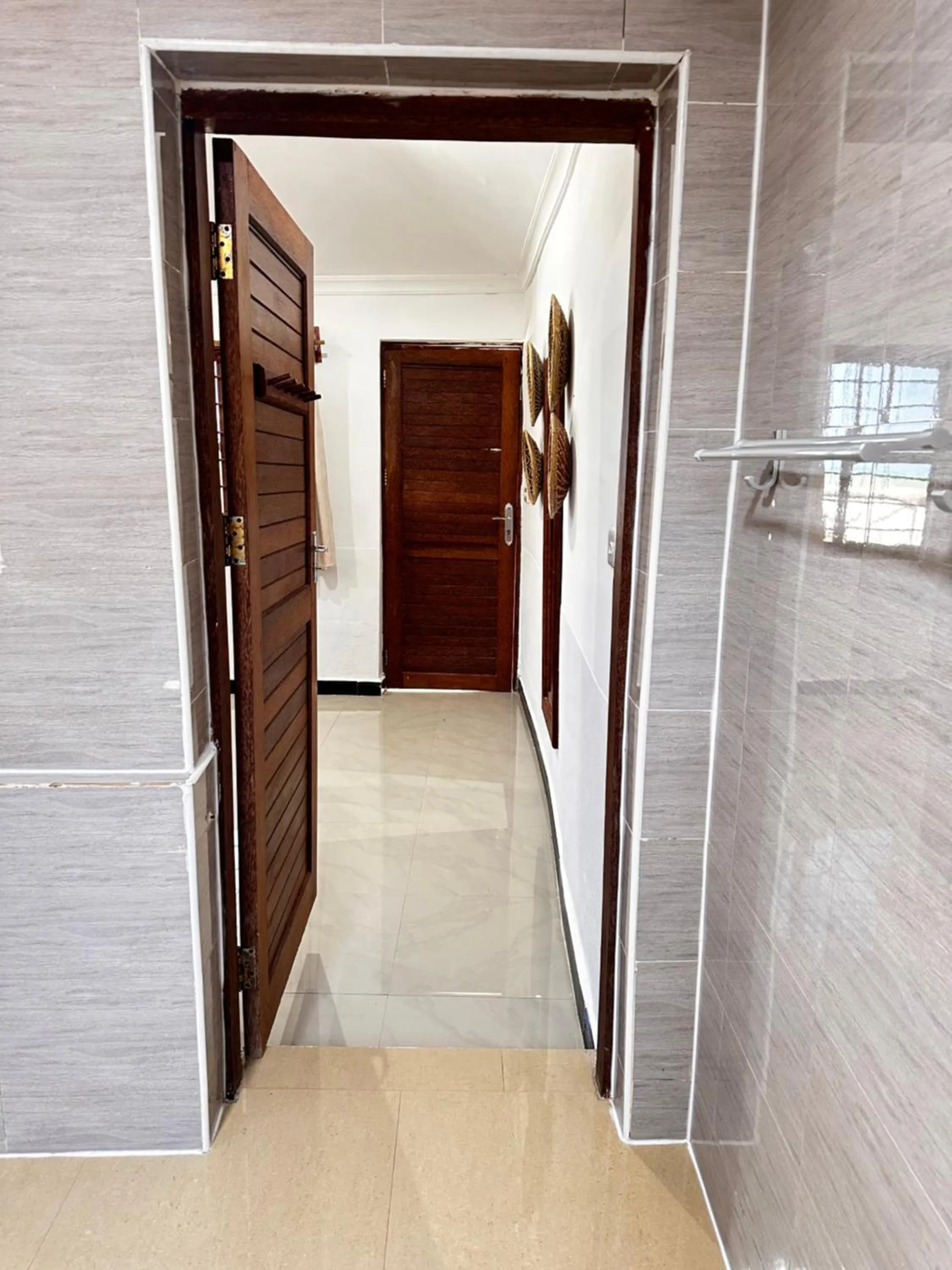 Moayana Liora Zanzibar