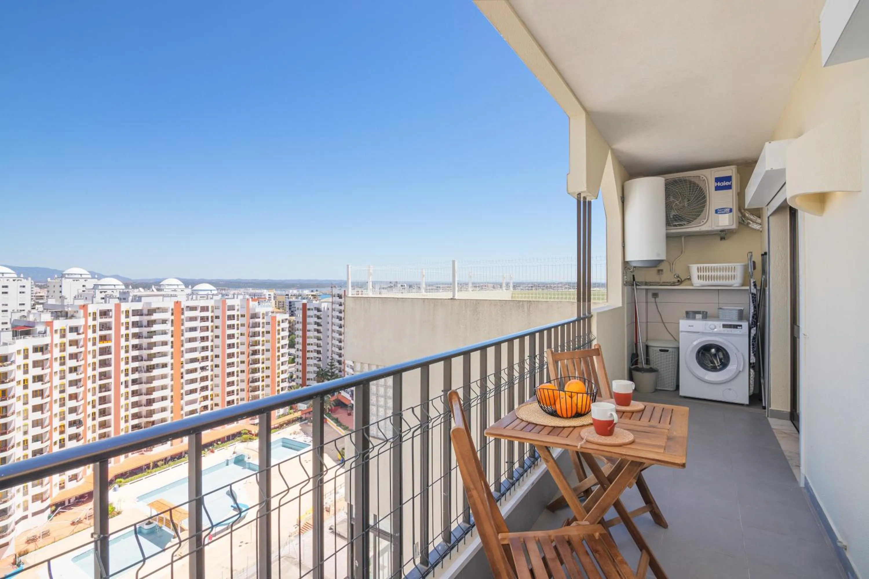 Property building in Cruzeiro - Silhueta Citadina