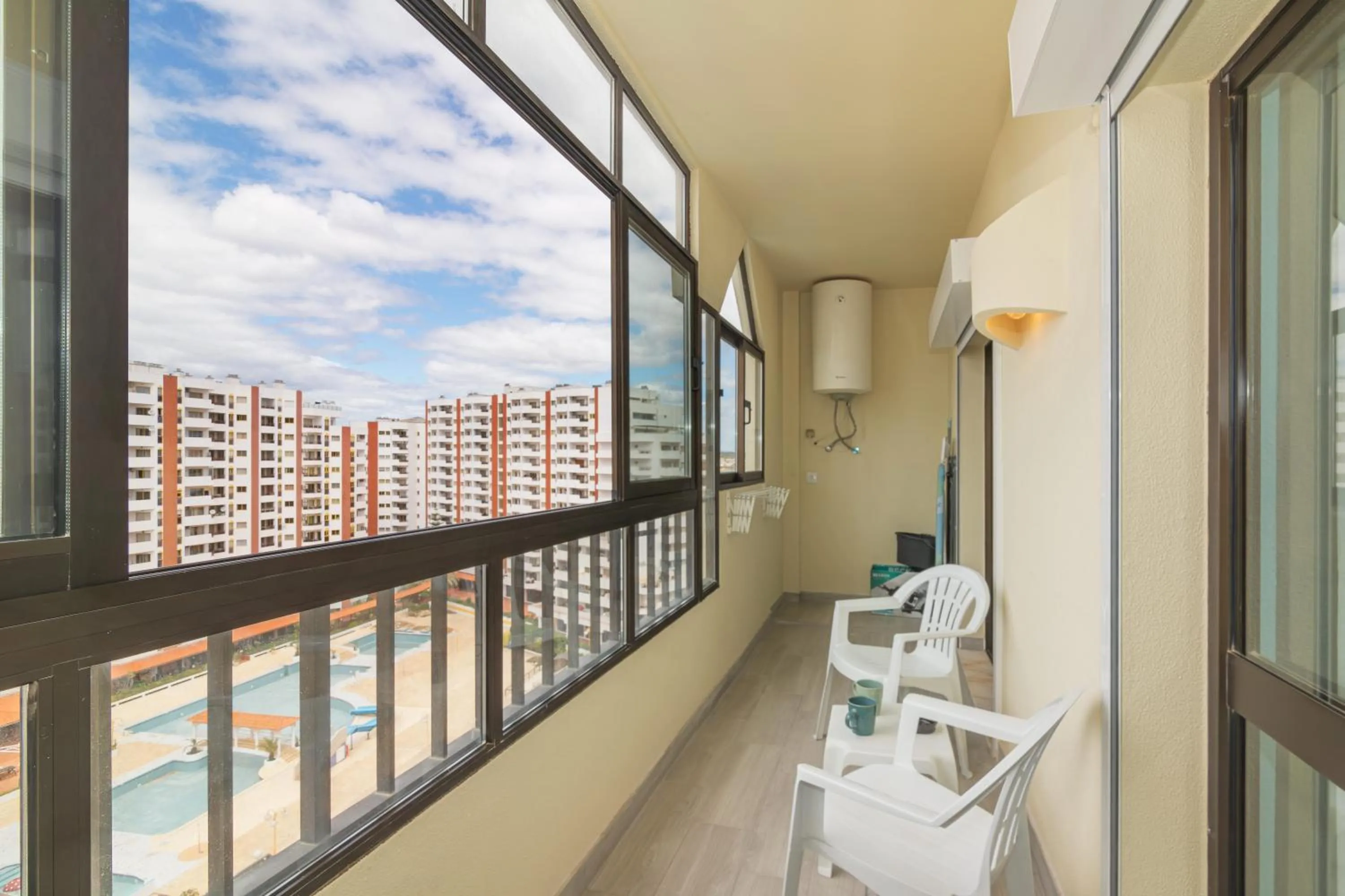 Day in Cruzeiro - Silhueta Citadina