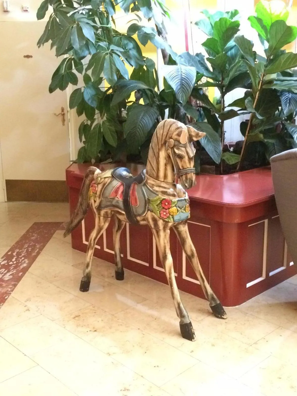 Decorative detail in Rho Hotel