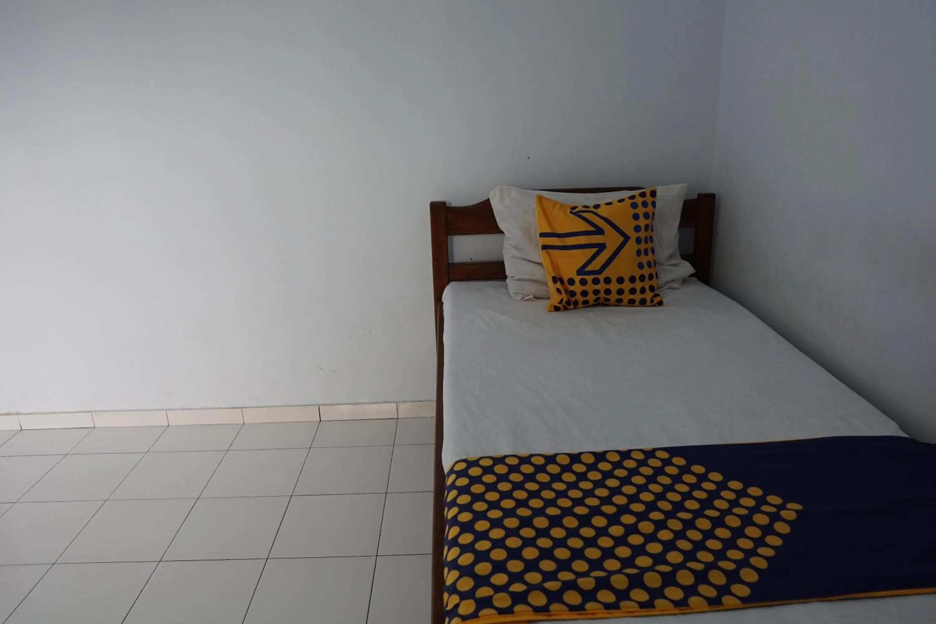 Bedroom, Bed in Hotel O Yoko Kost Syariah