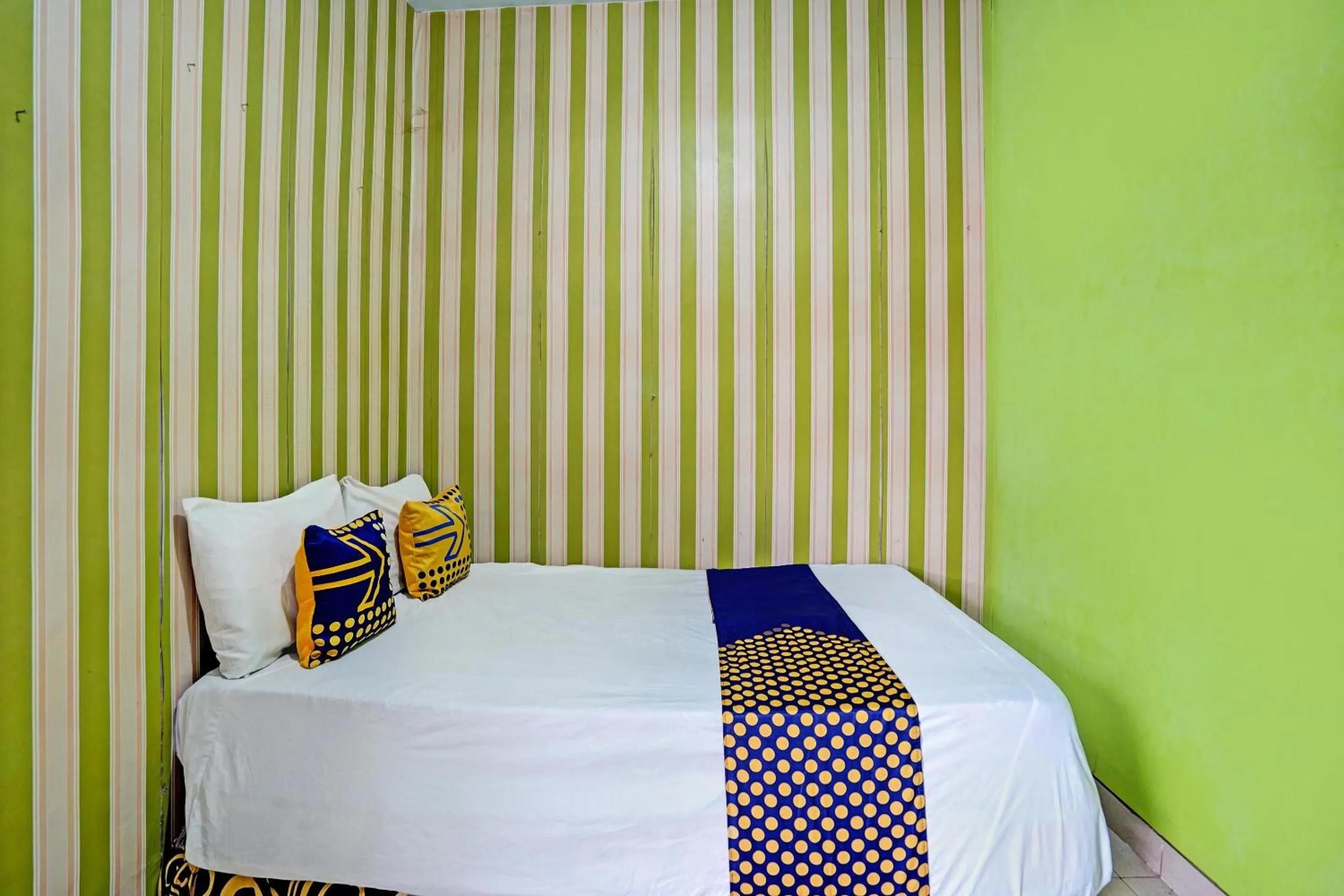 Bedroom, Bed in Hotel O Gang Songo Syariah HomestayNearWisata Osing
