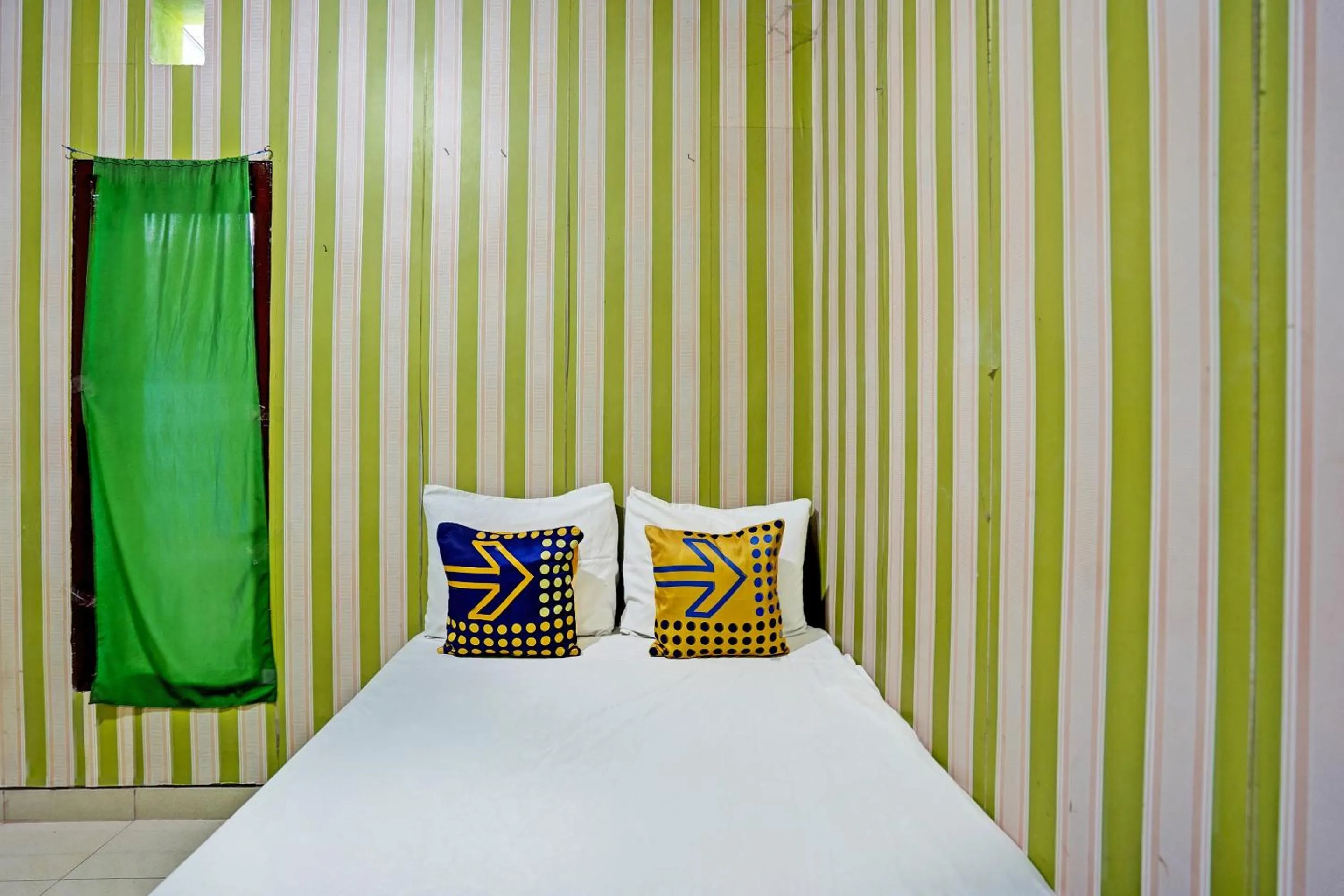 Bedroom, Bed in Hotel O Gang Songo Syariah HomestayNearWisata Osing