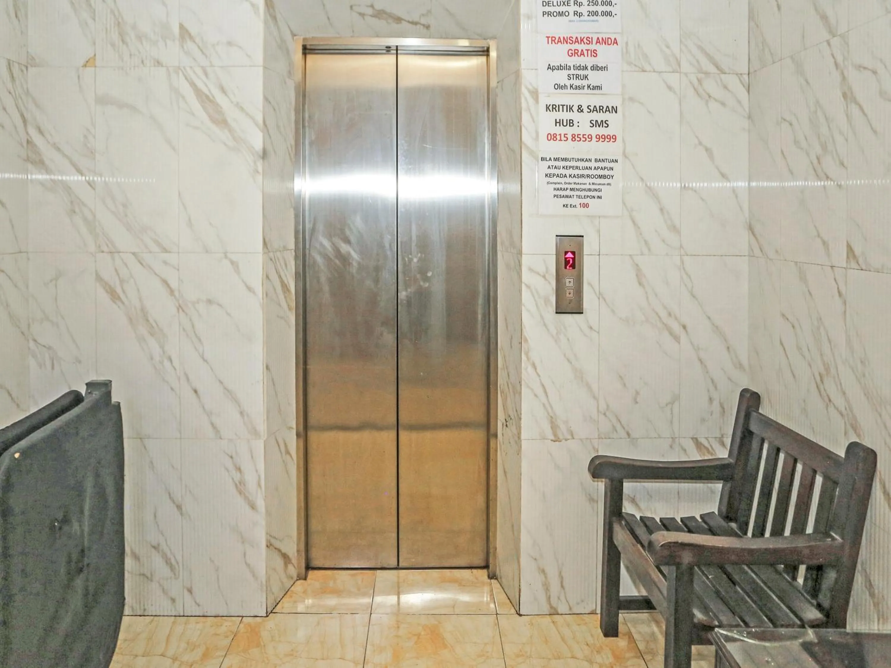 Lobby or reception in Hotel O Bsd