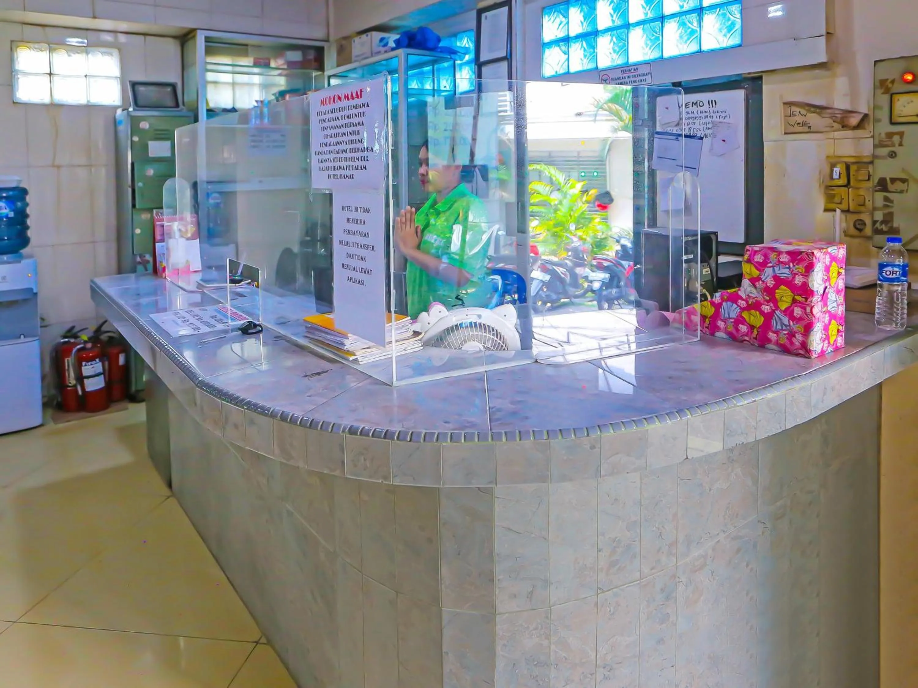 Lobby or reception in Hotel O Bintaro