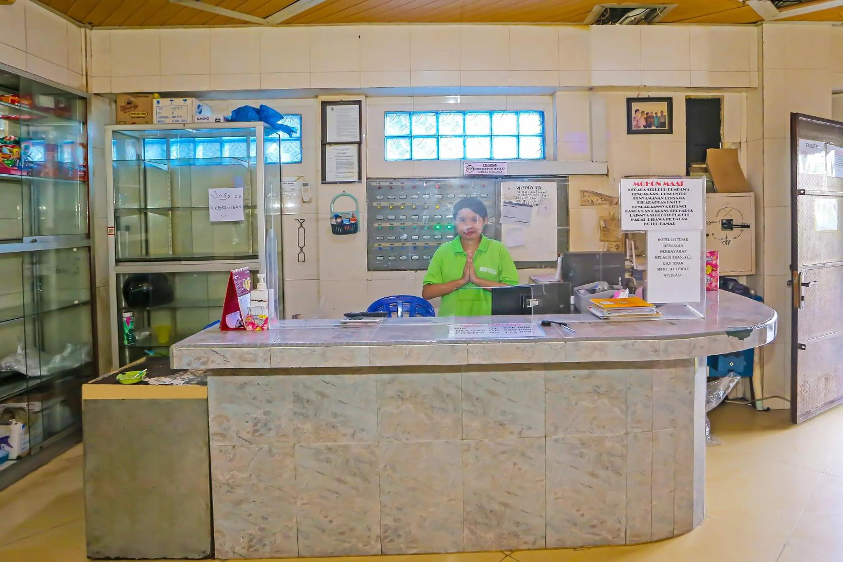 Lobby or reception in Hotel O Bintaro