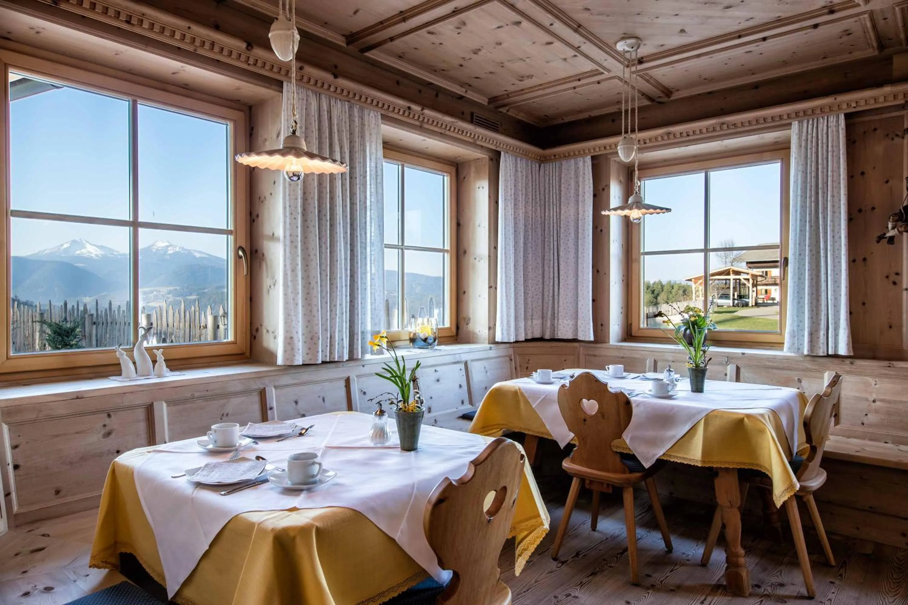 Restaurant/places to eat in Hotel Landgasthof Lärchenwald