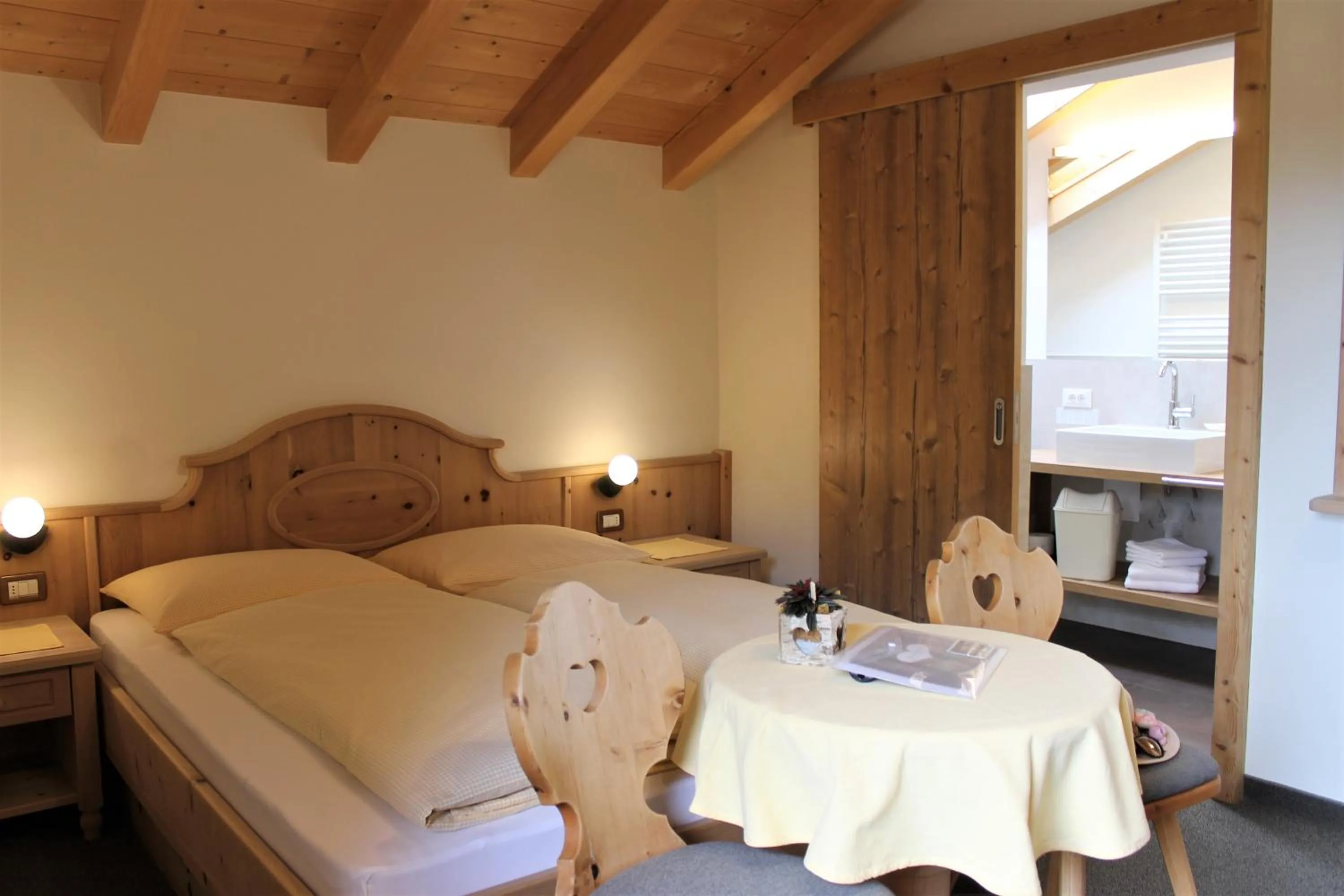 Bed in Hotel Landgasthof Lärchenwald