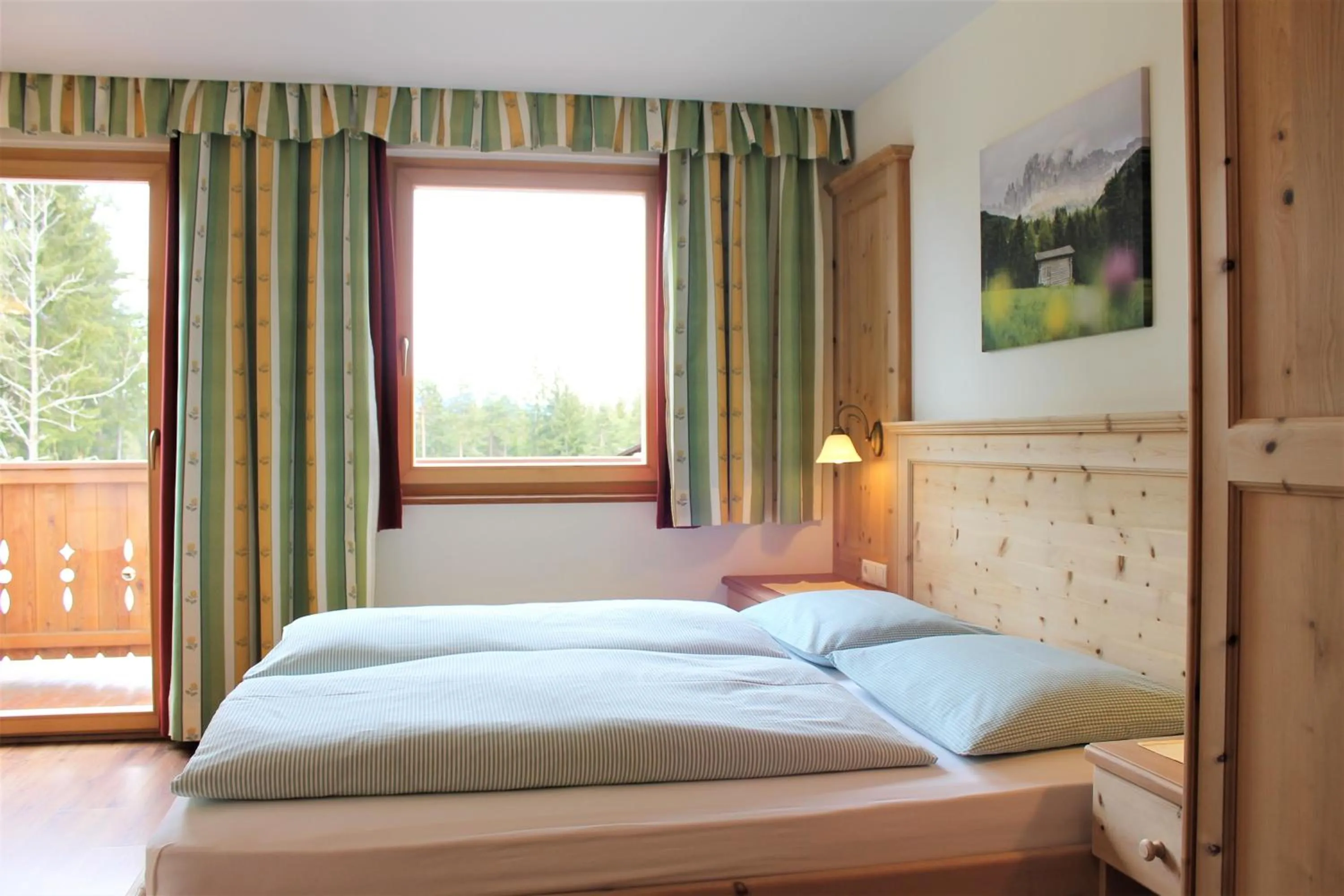 Bed in Hotel Landgasthof Lärchenwald