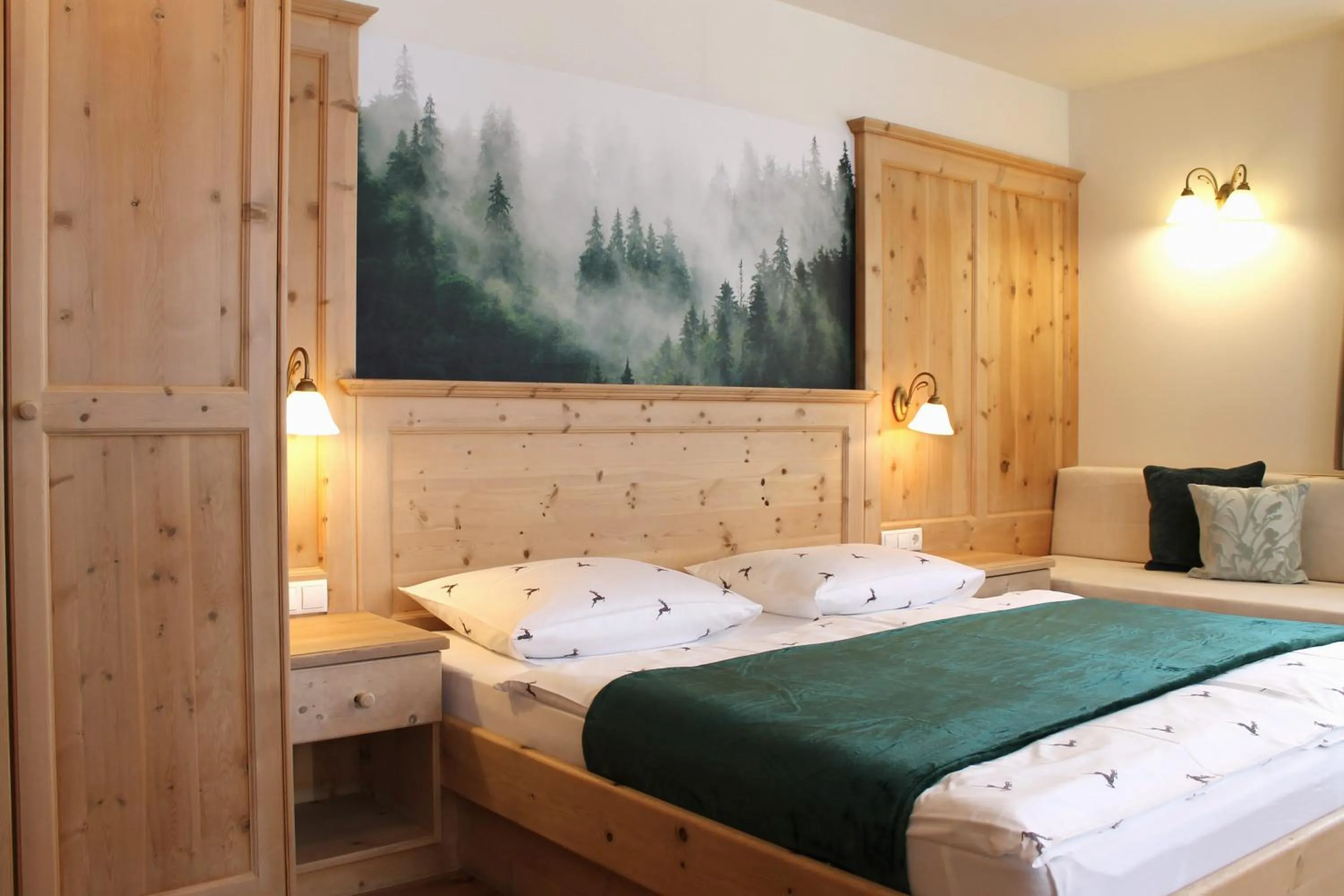 Bed in Hotel Landgasthof Lärchenwald