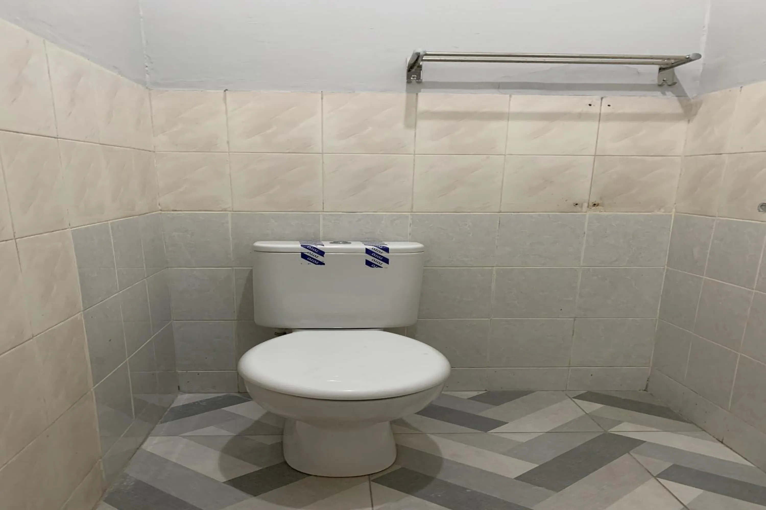 Bathroom in Hotel Merak Indah