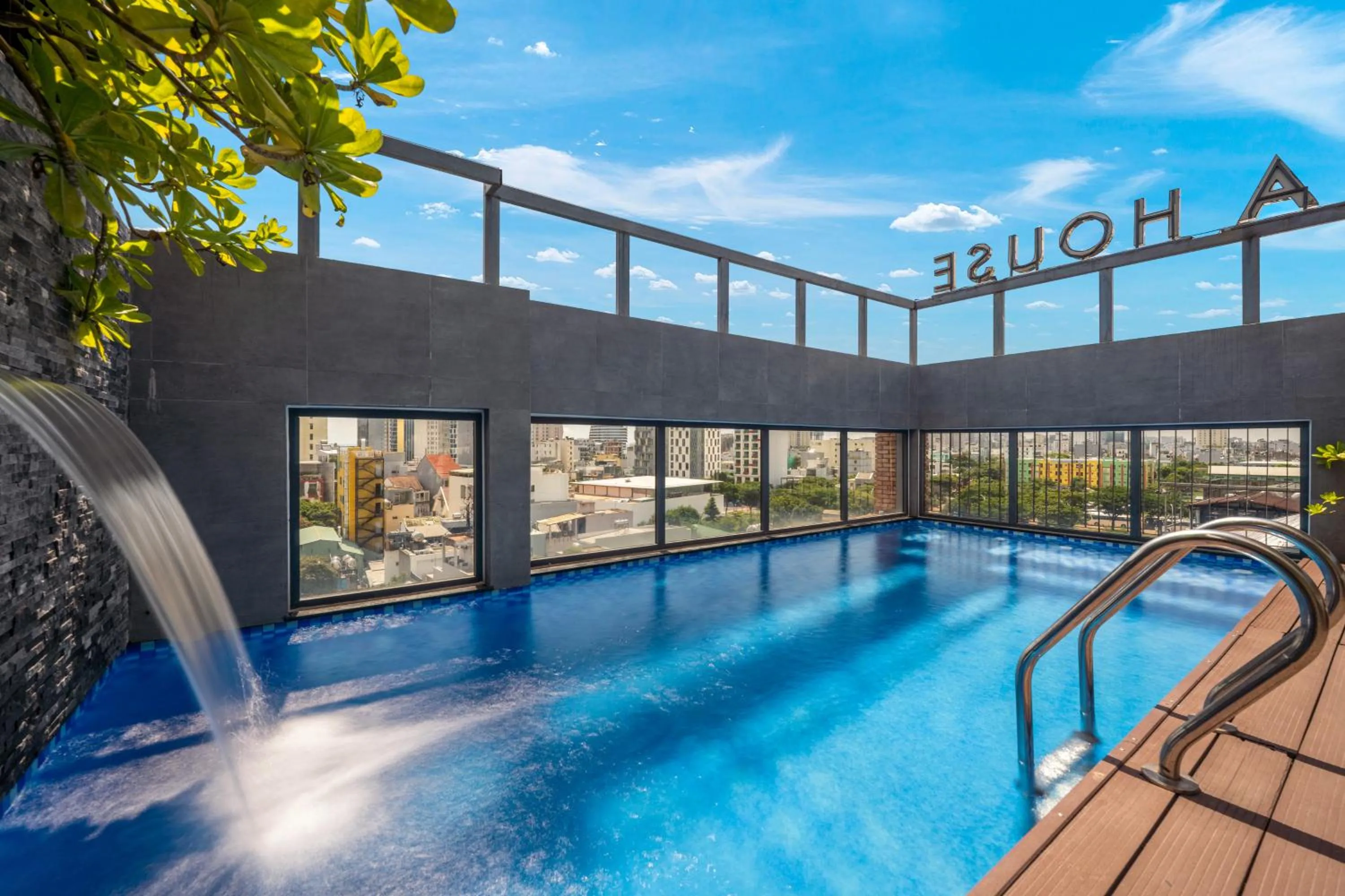 Swimming pool in Lantana House Boutique Da Nang