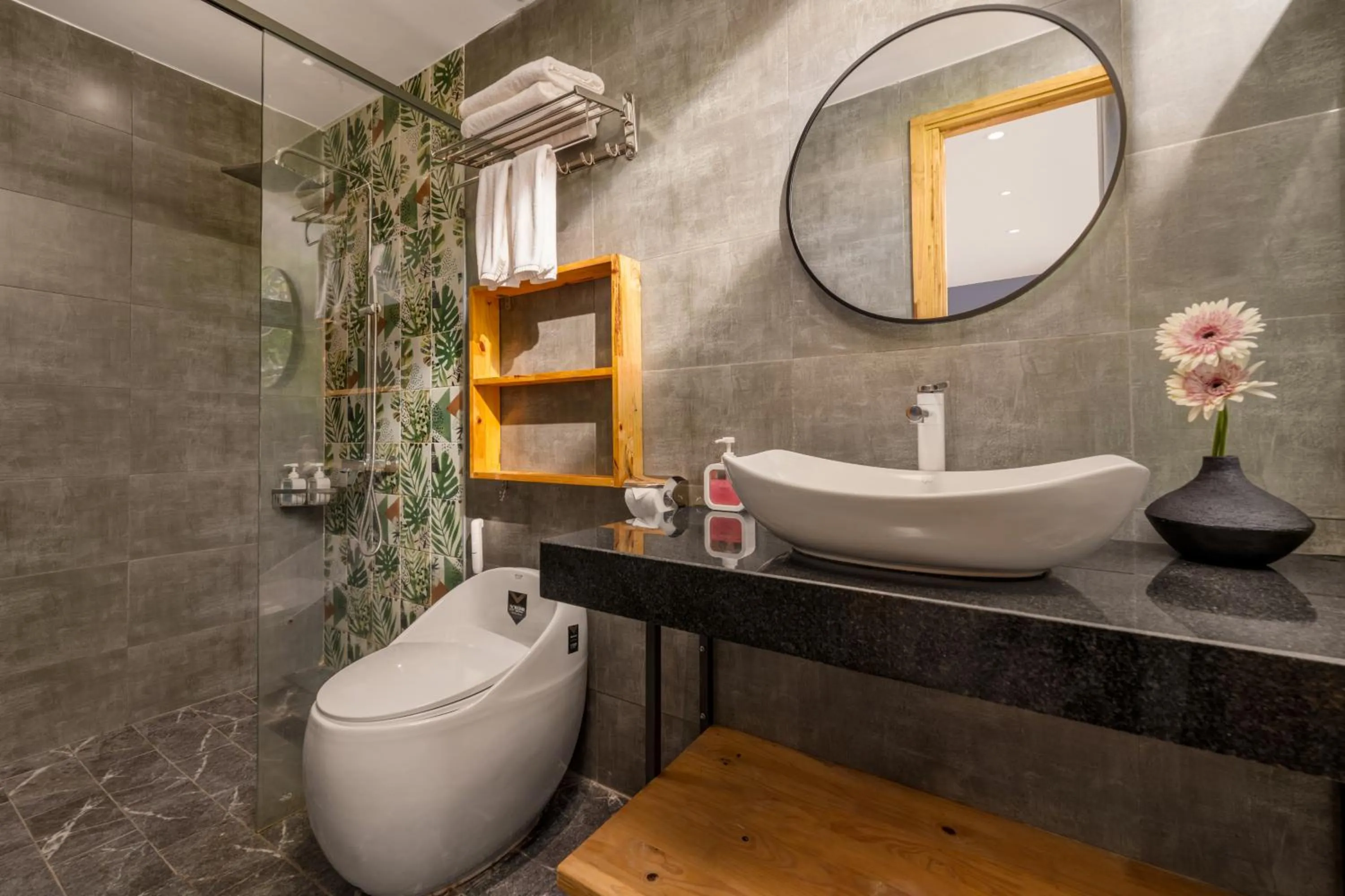 Bathroom in Lantana House Boutique Da Nang