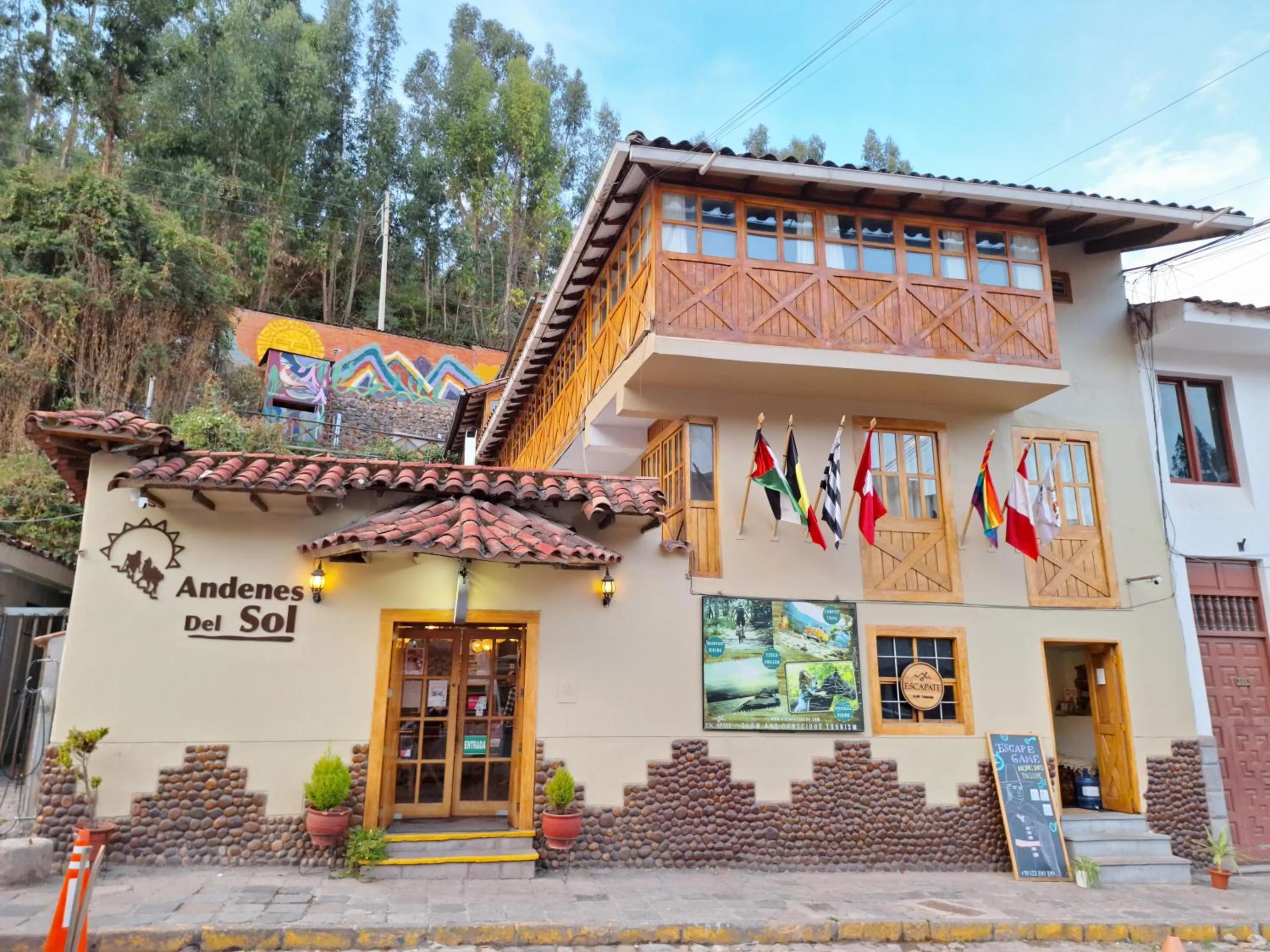 Facade/entrance in Andenes del Sol