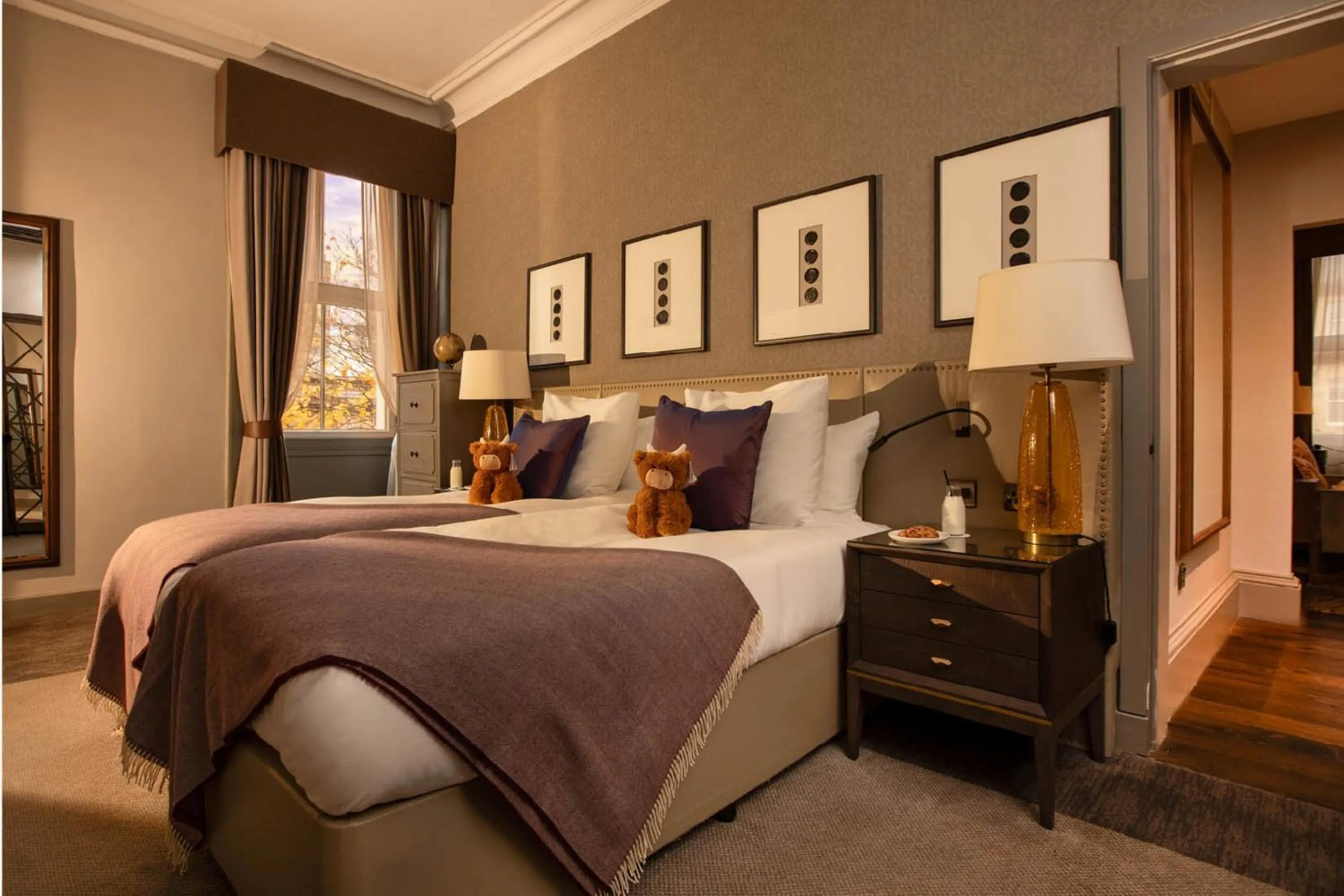 Photo of the whole room, Bed in InterContinental Edinburgh The George by IHG
