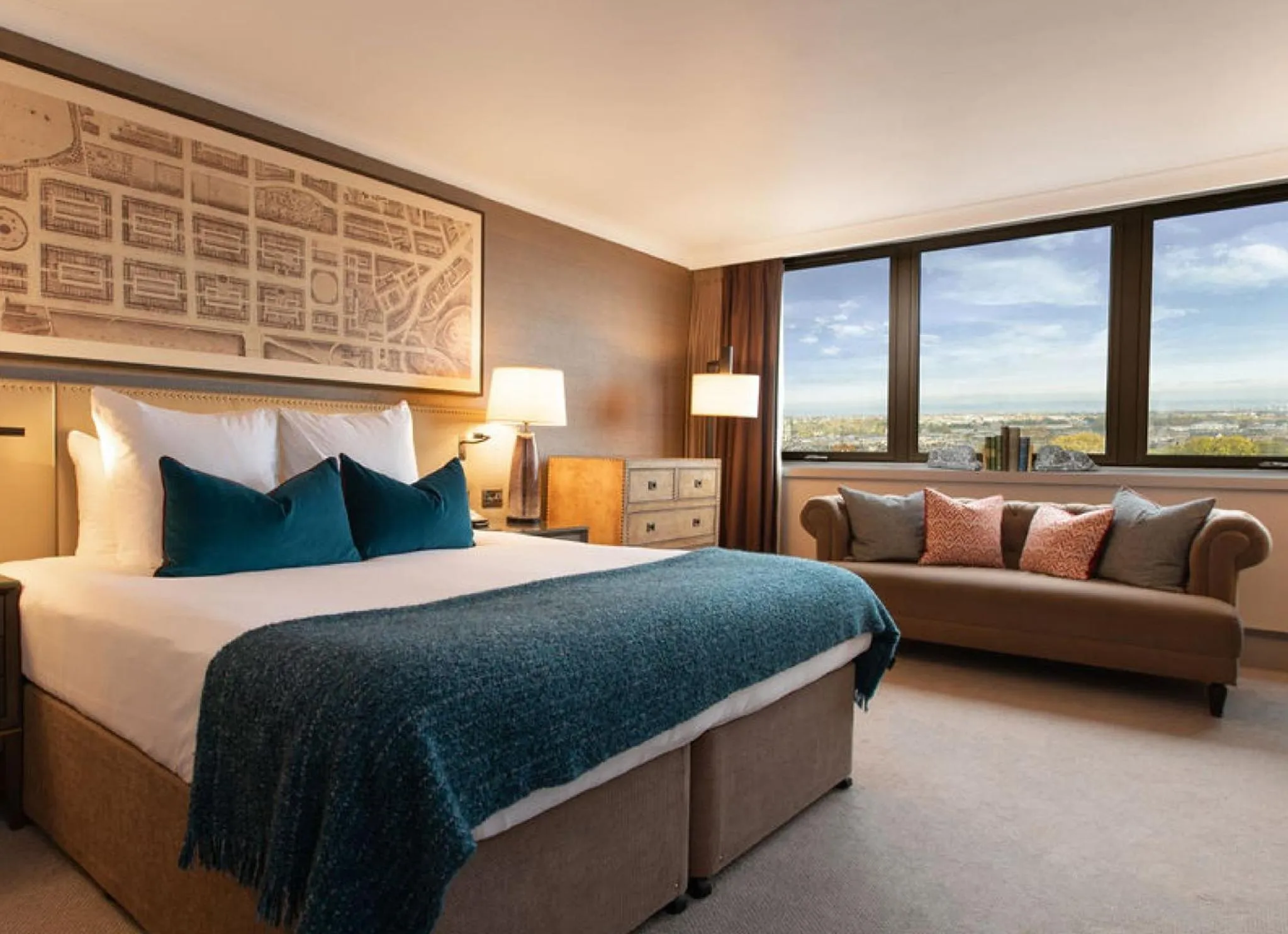 Property building, Bed in InterContinental Edinburgh The George by IHG