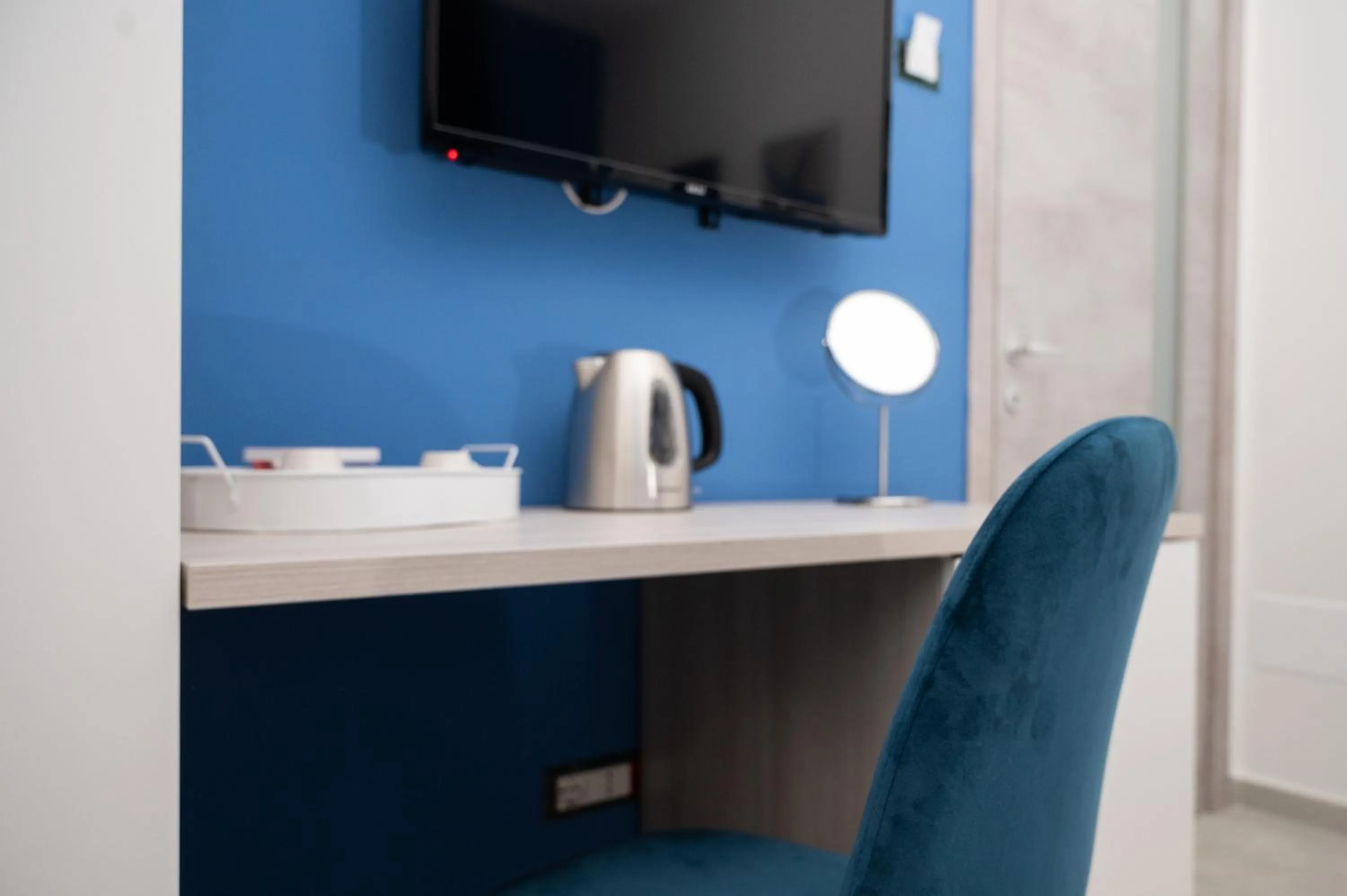 Coffee/tea facilities, TV/Entertainment Center in Civico 31 Luxury rooms