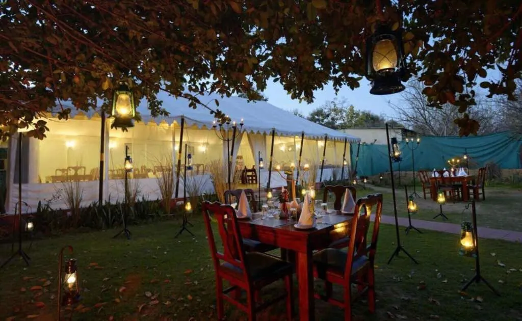 Restaurant/places to eat in The Aranya Nature Resort