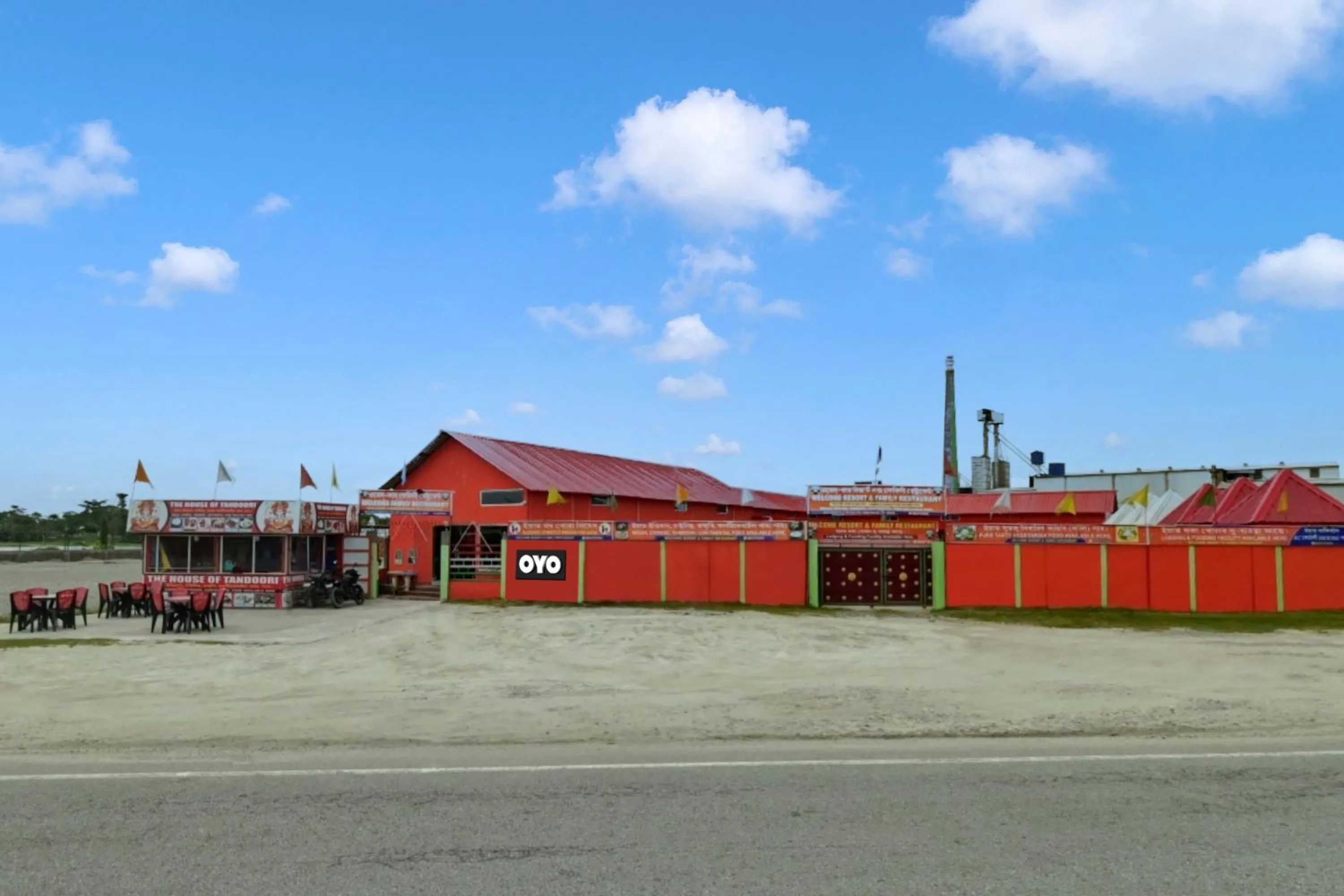 Facade/entrance in Hotel O WELCOME RESORT & FAMILY RESTAURANT