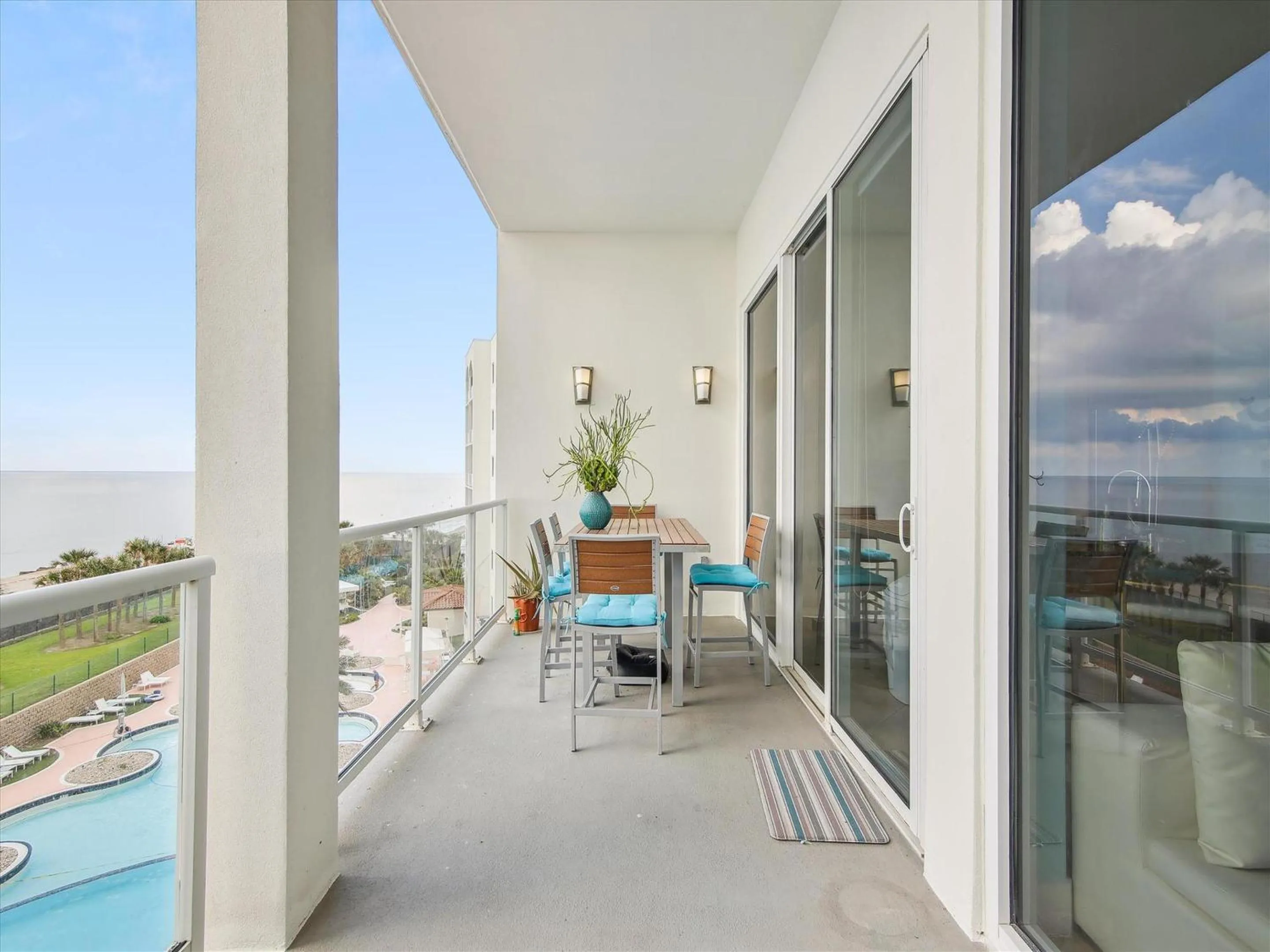 Property building in Diamond Beach 510-mermaid Manor