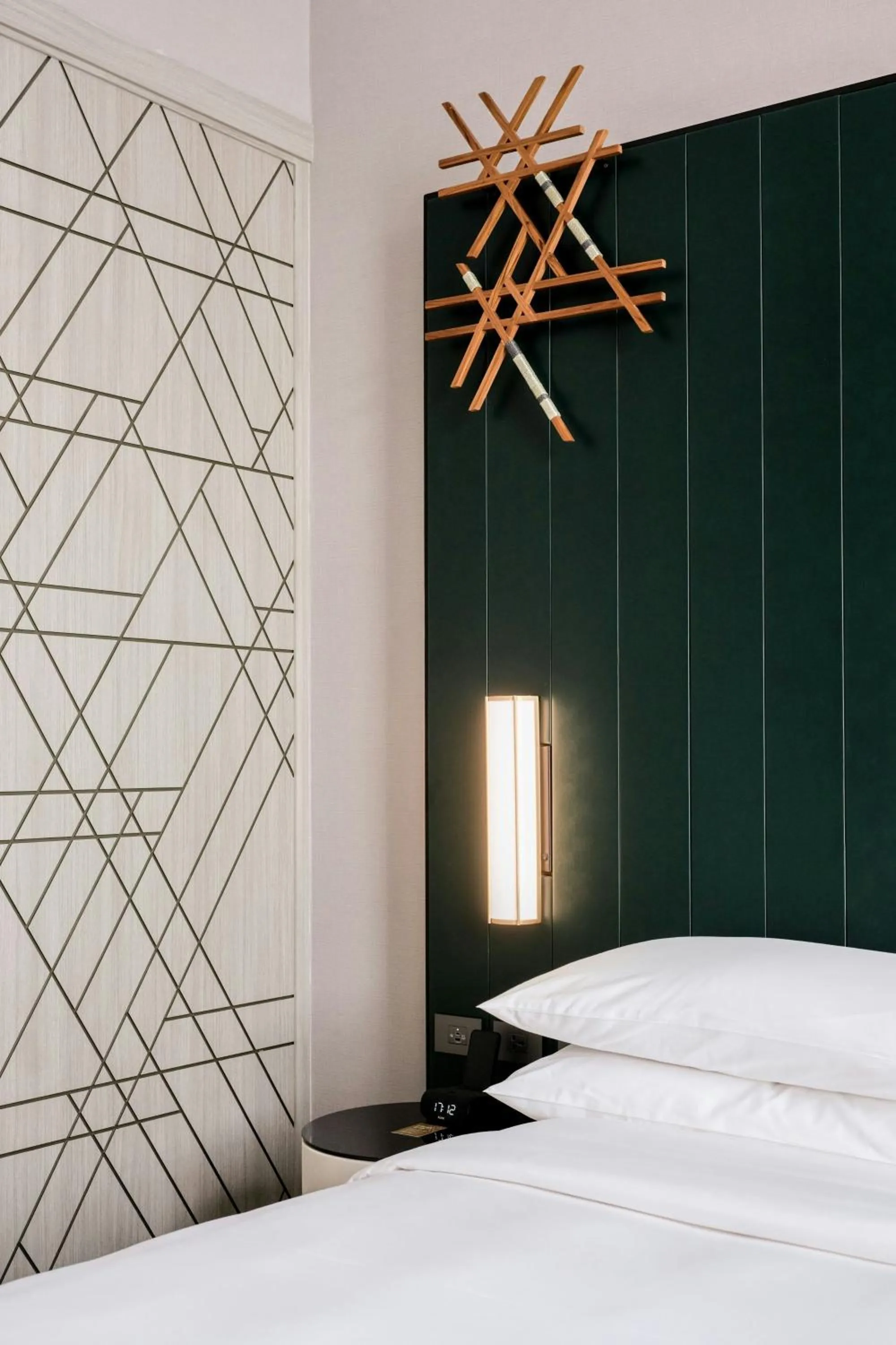 Bedroom, Bed in Madi Paidi Bangkok, Autograph Collection