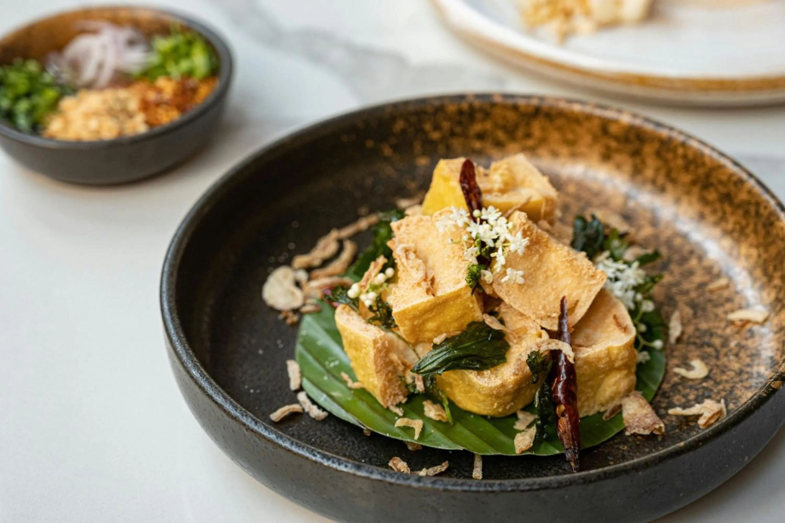 Restaurant/places to eat in Madi Paidi Bangkok, Autograph Collection