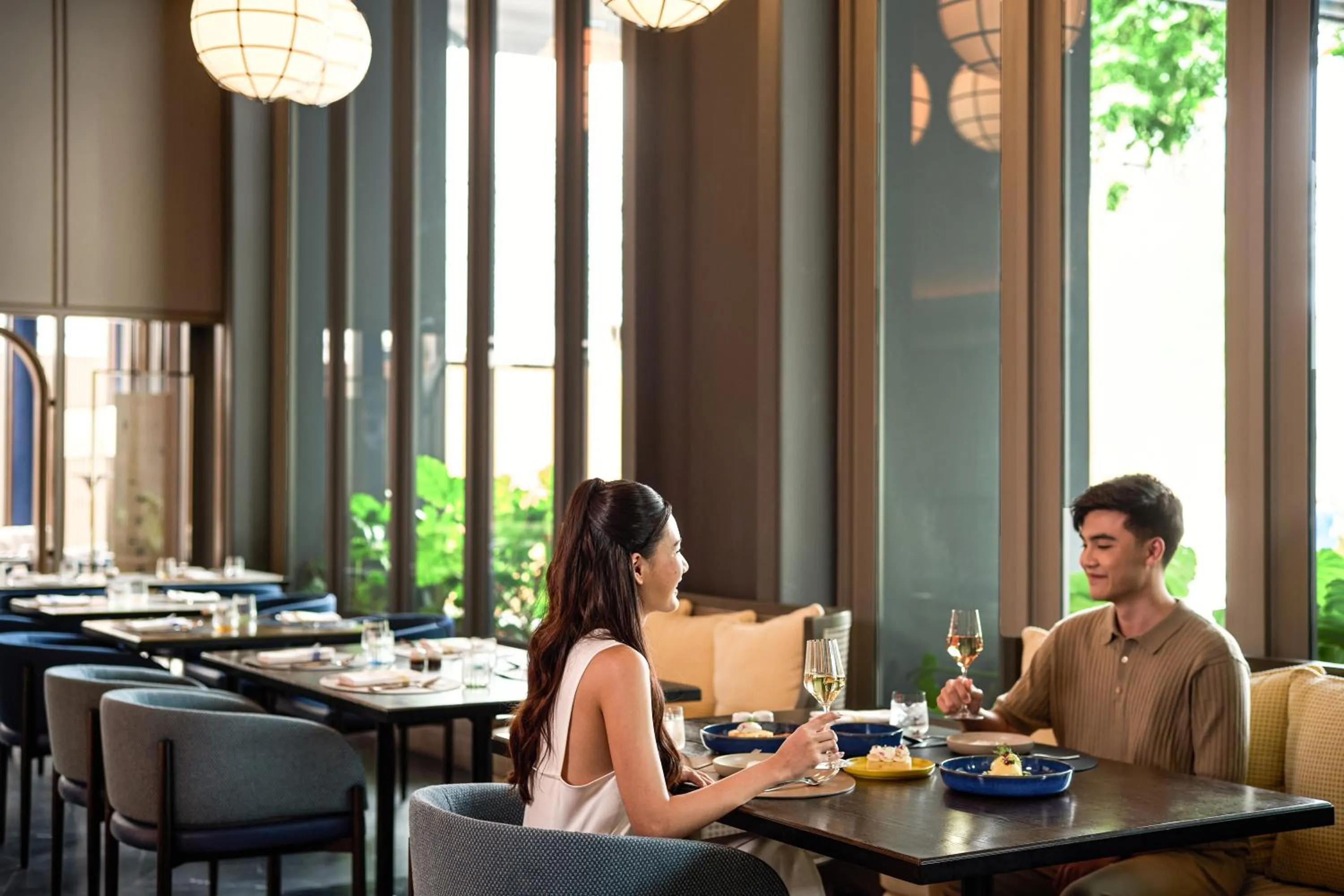 Restaurant/places to eat in Madi Paidi Bangkok, Autograph Collection