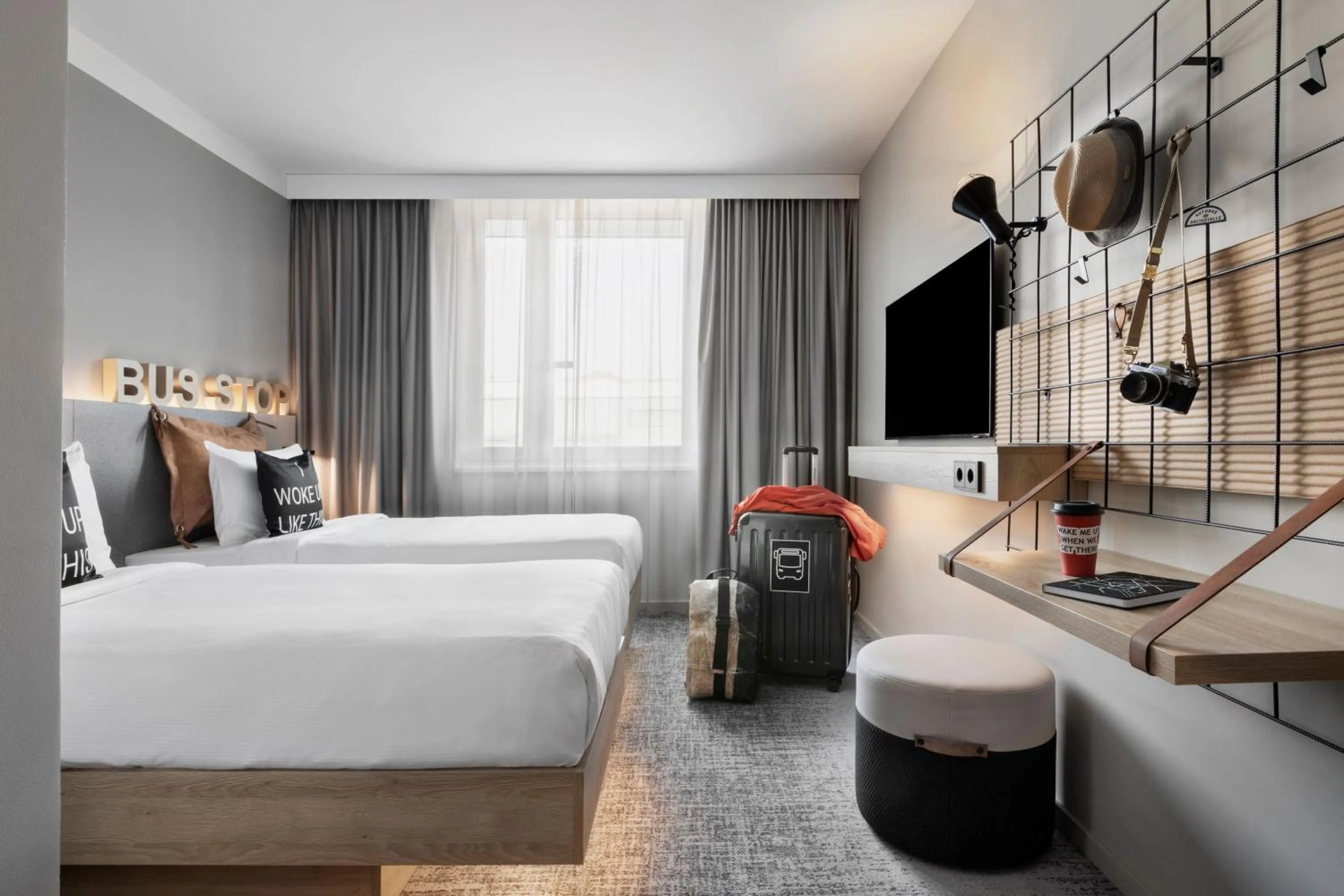 Bedroom, Bed in Moxy Vienna City East