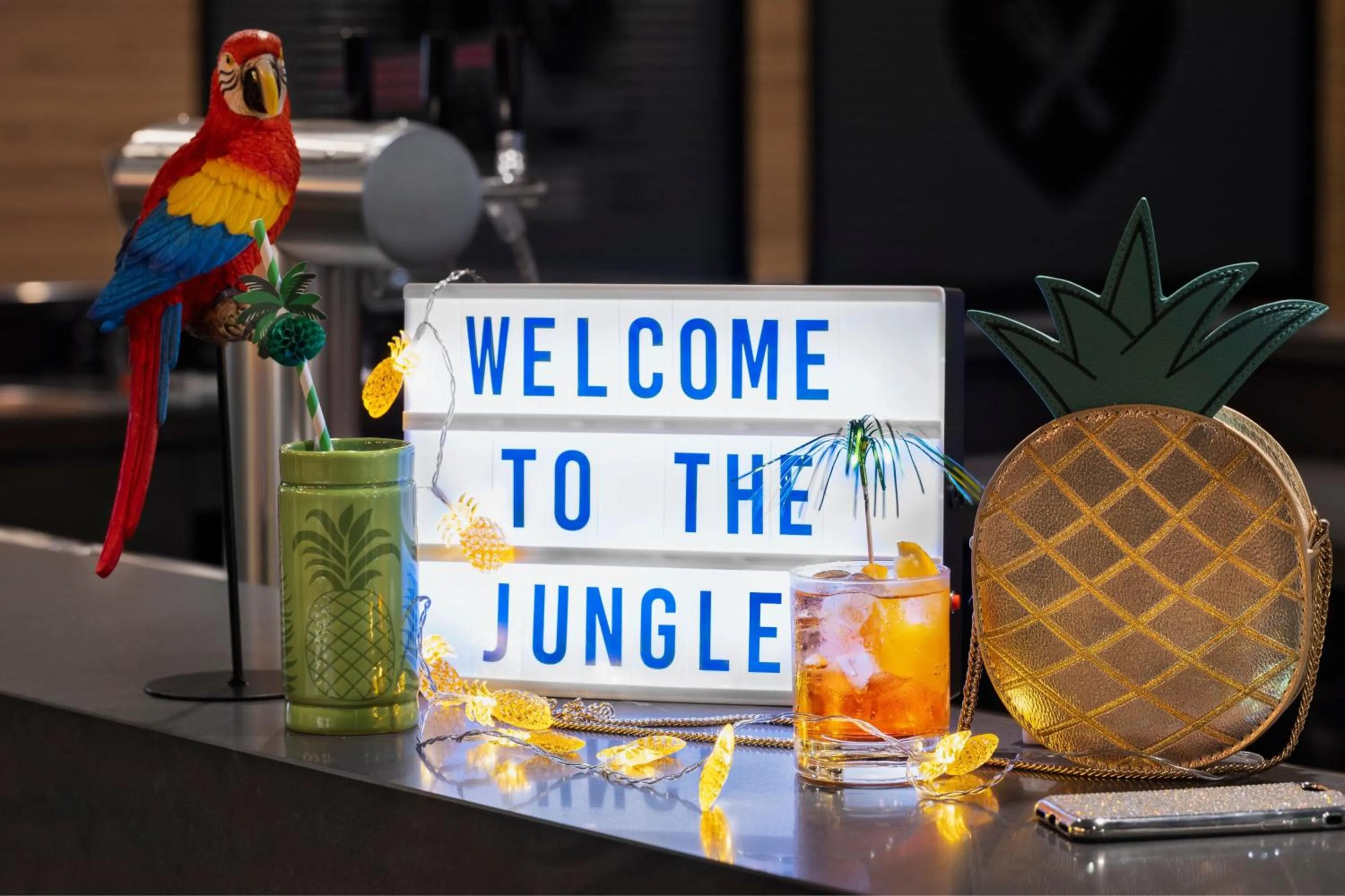 Lounge or bar in Moxy Vienna City East