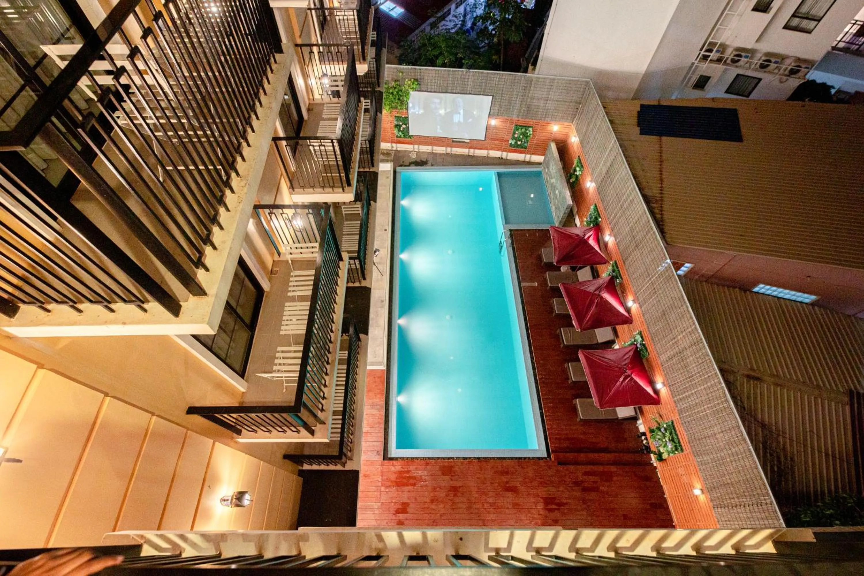 Pool view in Solar Hotel