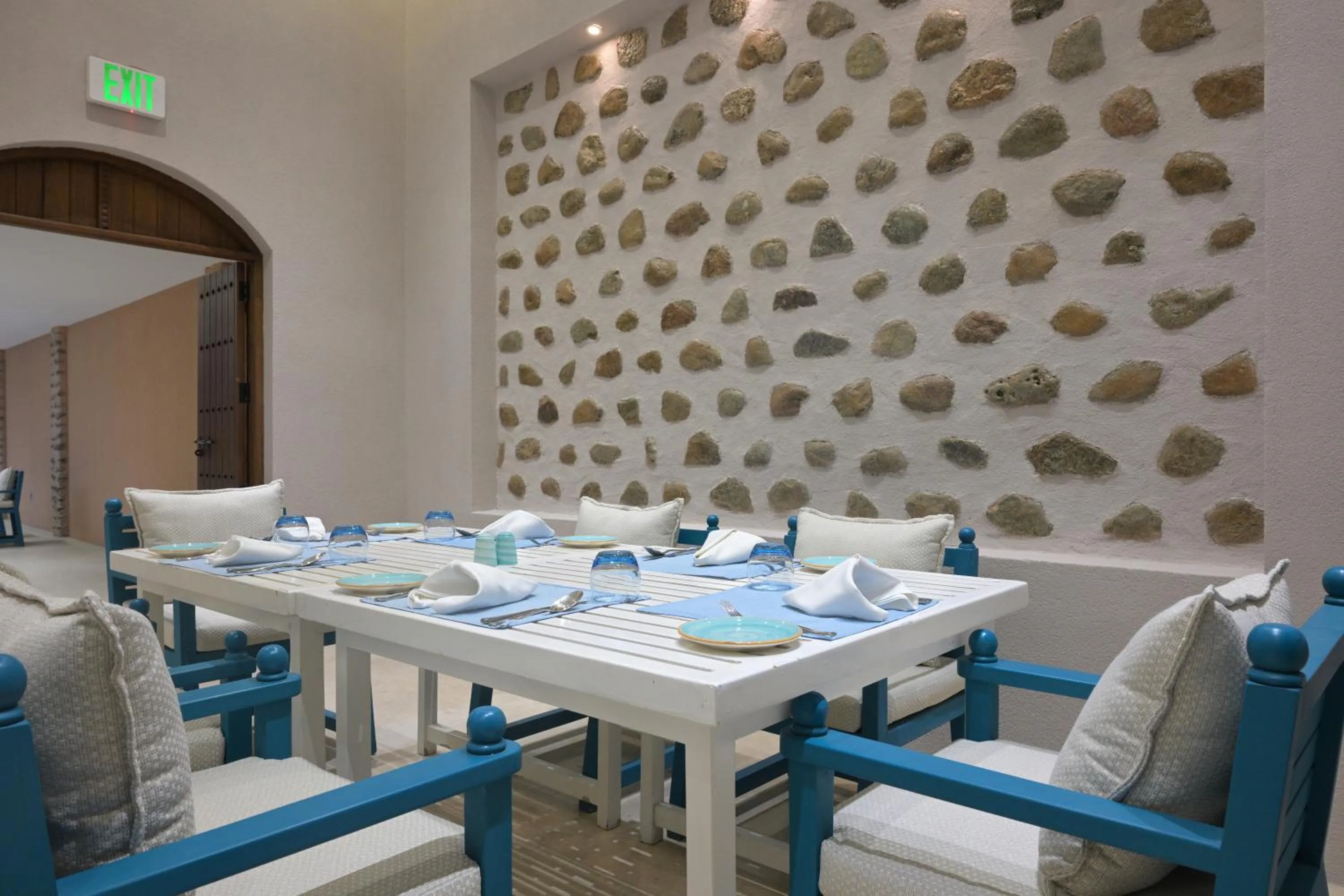 Restaurant/places to eat in Nozol Al Rayaheen By Sharjah Collection