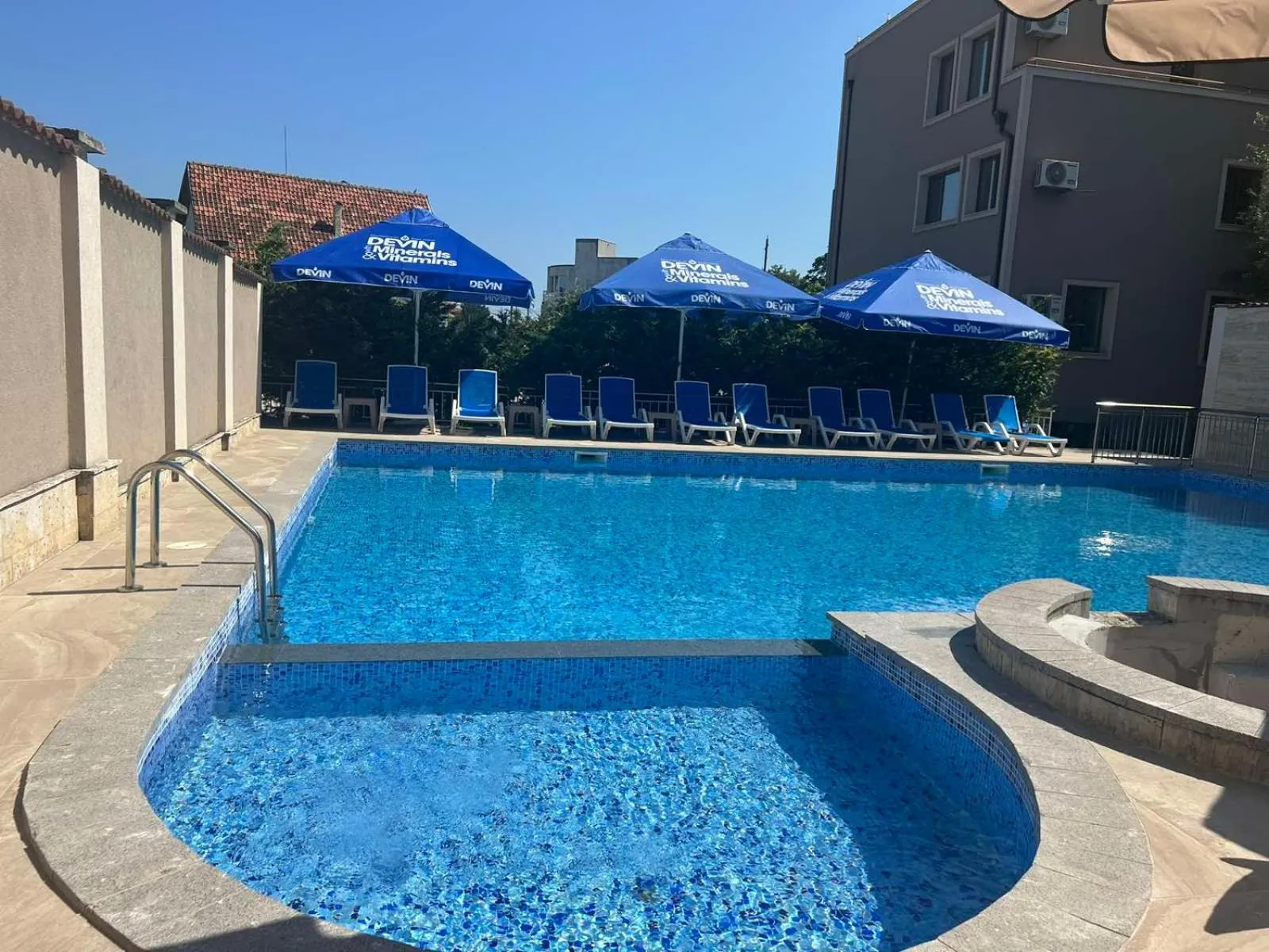 Pool view in Vemara City Boutique Hotel-free parking